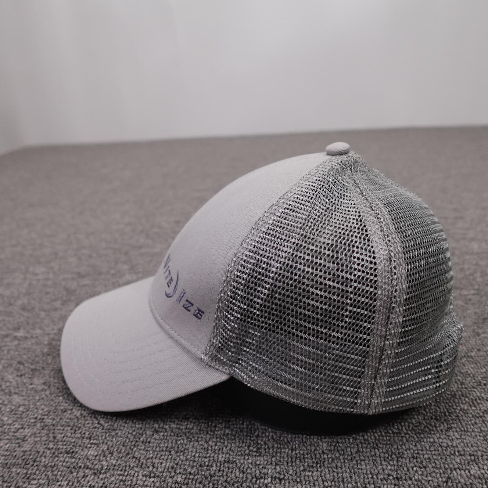 Simms Hat Cap Snap Back Mens One Size Gray Mesh Trucker Nite Ize Fishing Logo - Thumbnail 3