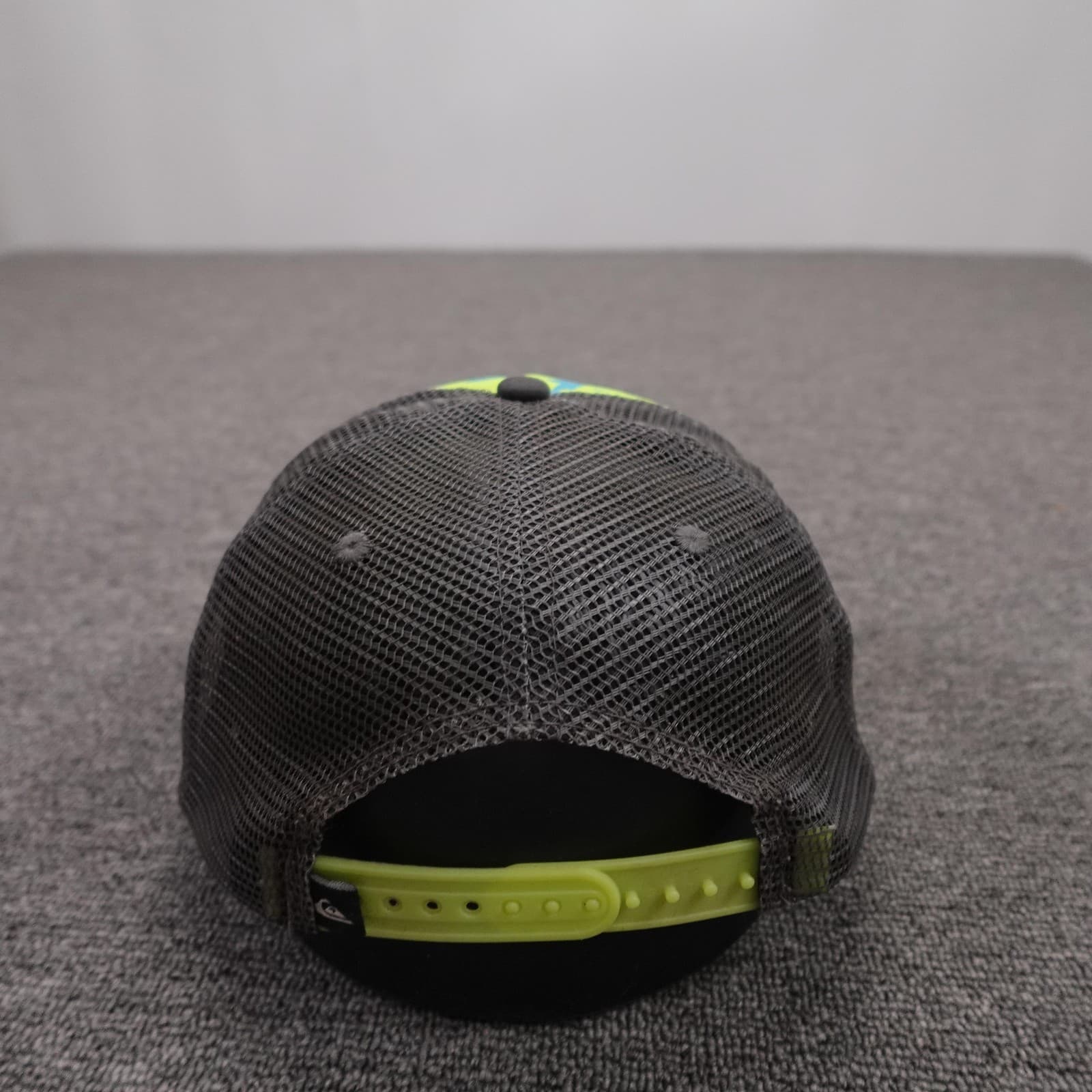 Quiksilver Hat Cap Snap Back Mens One Size Yellow Gray Mesh Trucker Baseball - Thumbnail 5