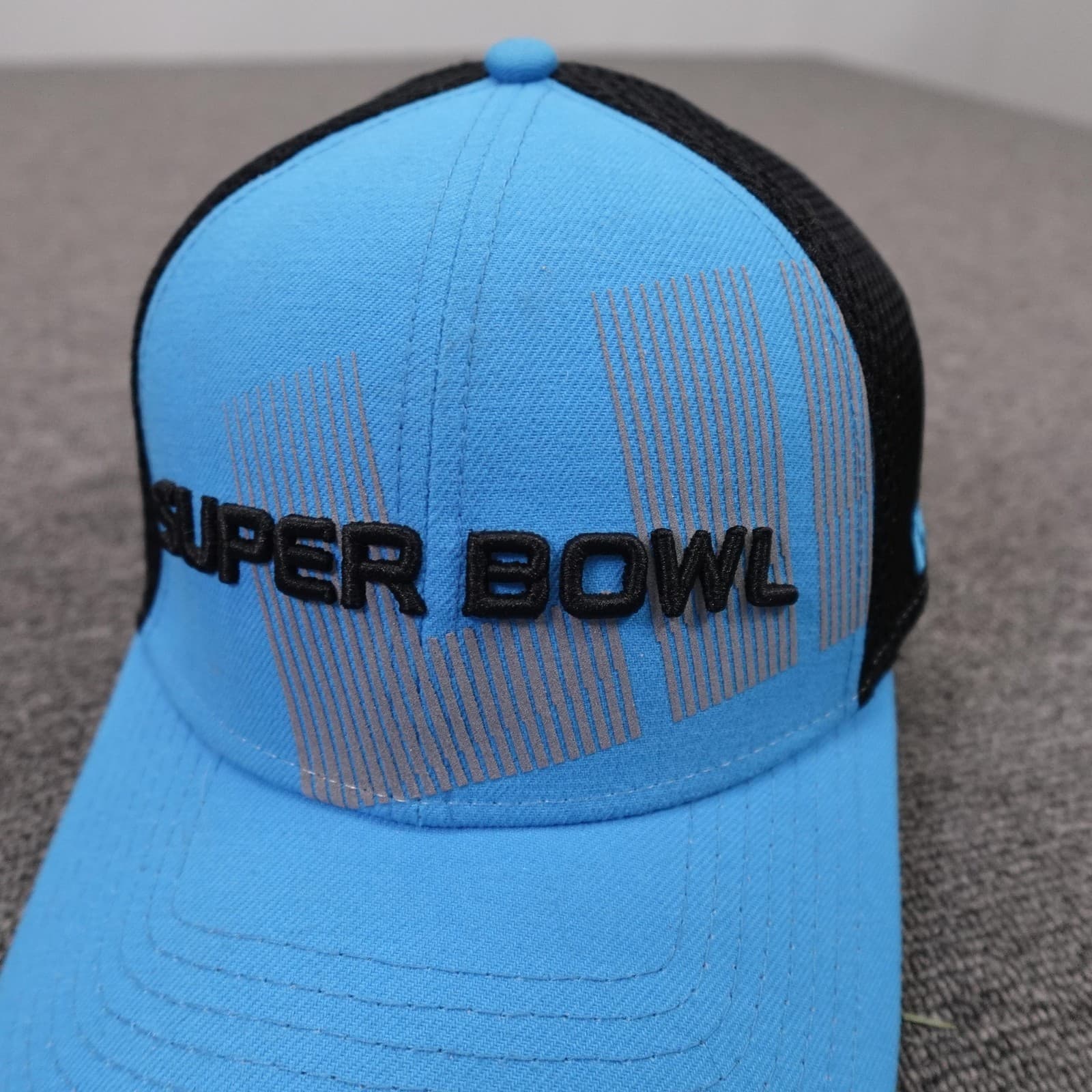 Super Bowl LII Hat Cap Fitted Mens Small-Medium NFL Football New Era 39THIRTY - Thumbnail 2