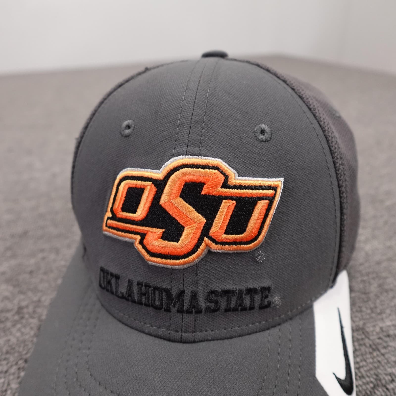 Oklahoma State Cowboys Hat Cap Fitted One Size Gray NCAA Football Nike Dri Fit - Thumbnail 2