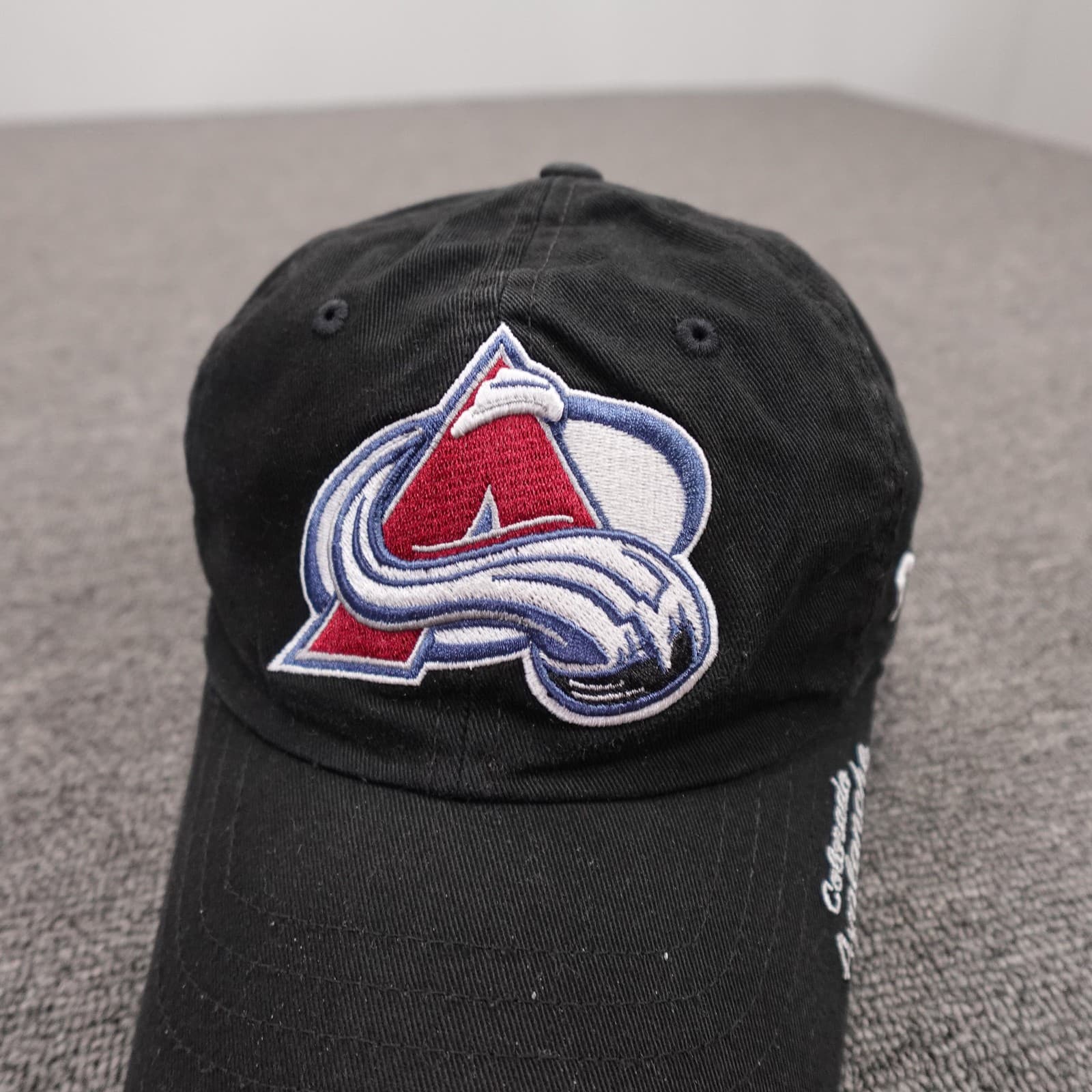 Colorado Avalanche Hat Cap Strap Back Mens One Size Black NHL Hockey Fanatics - Thumbnail 2