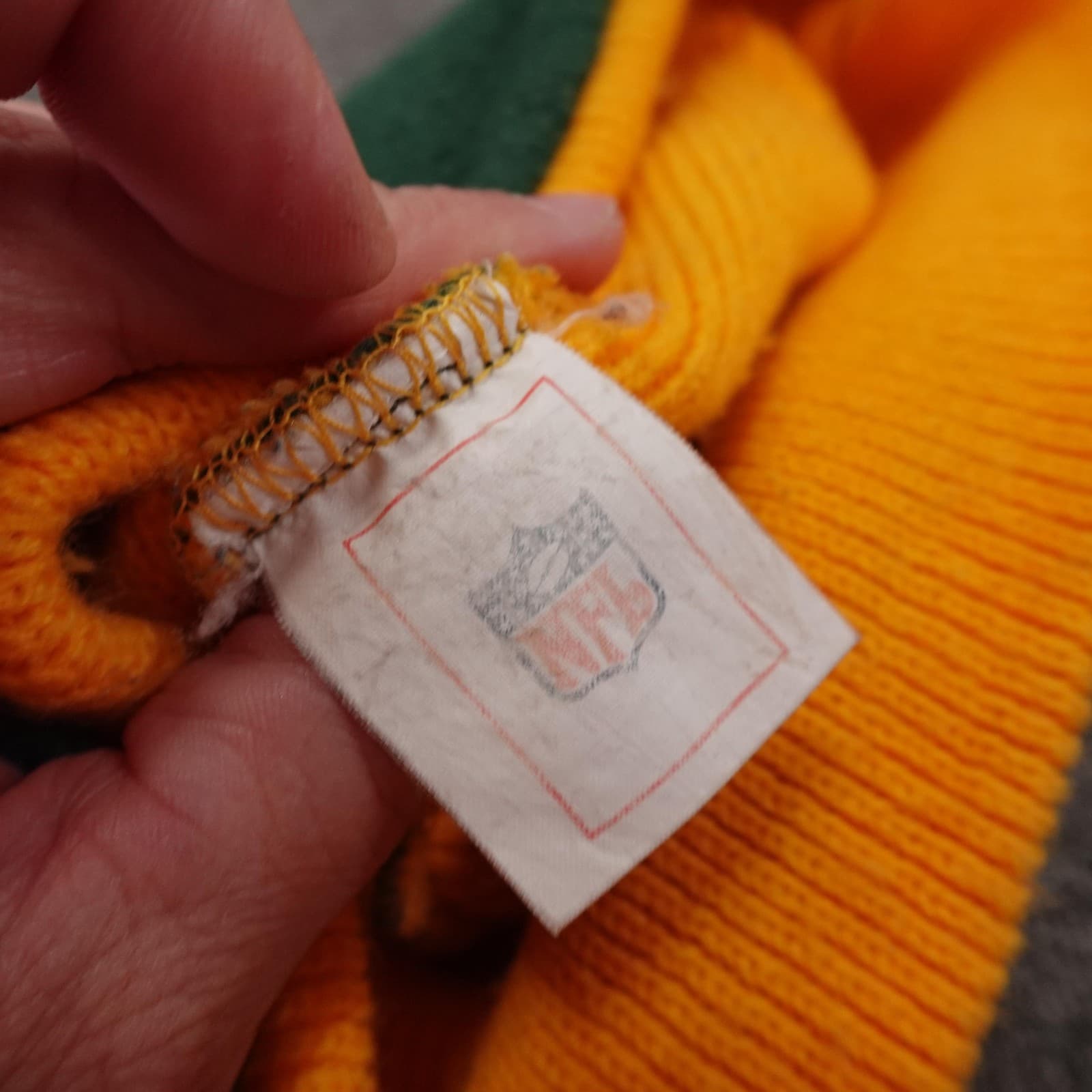 Green Bay Packers Hat Beanie Mens One Size Green NFL Football Fleece Knit - Thumbnail 4