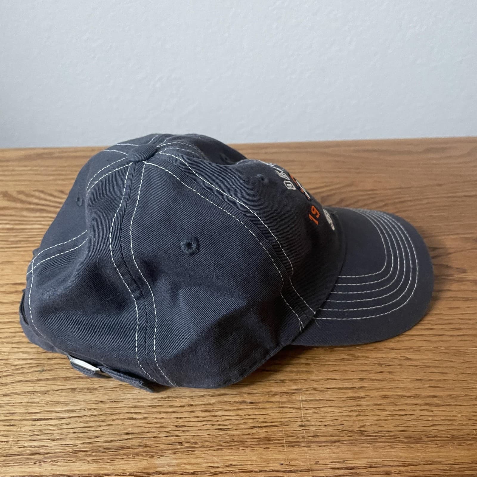 Denver Broncos Hat Cap Strap Back Womens Gray NFL Team Apparel Football Est 1960 - Thumbnail 4