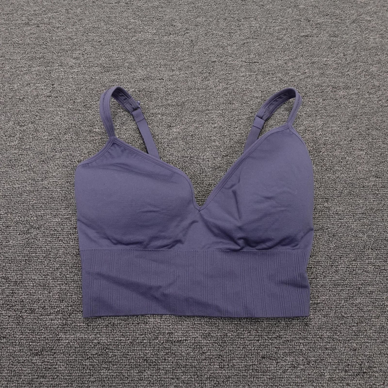 Athleta Sports Bra Womens XS Purple Adjustable Strap Seamless Yoga Gym Workout