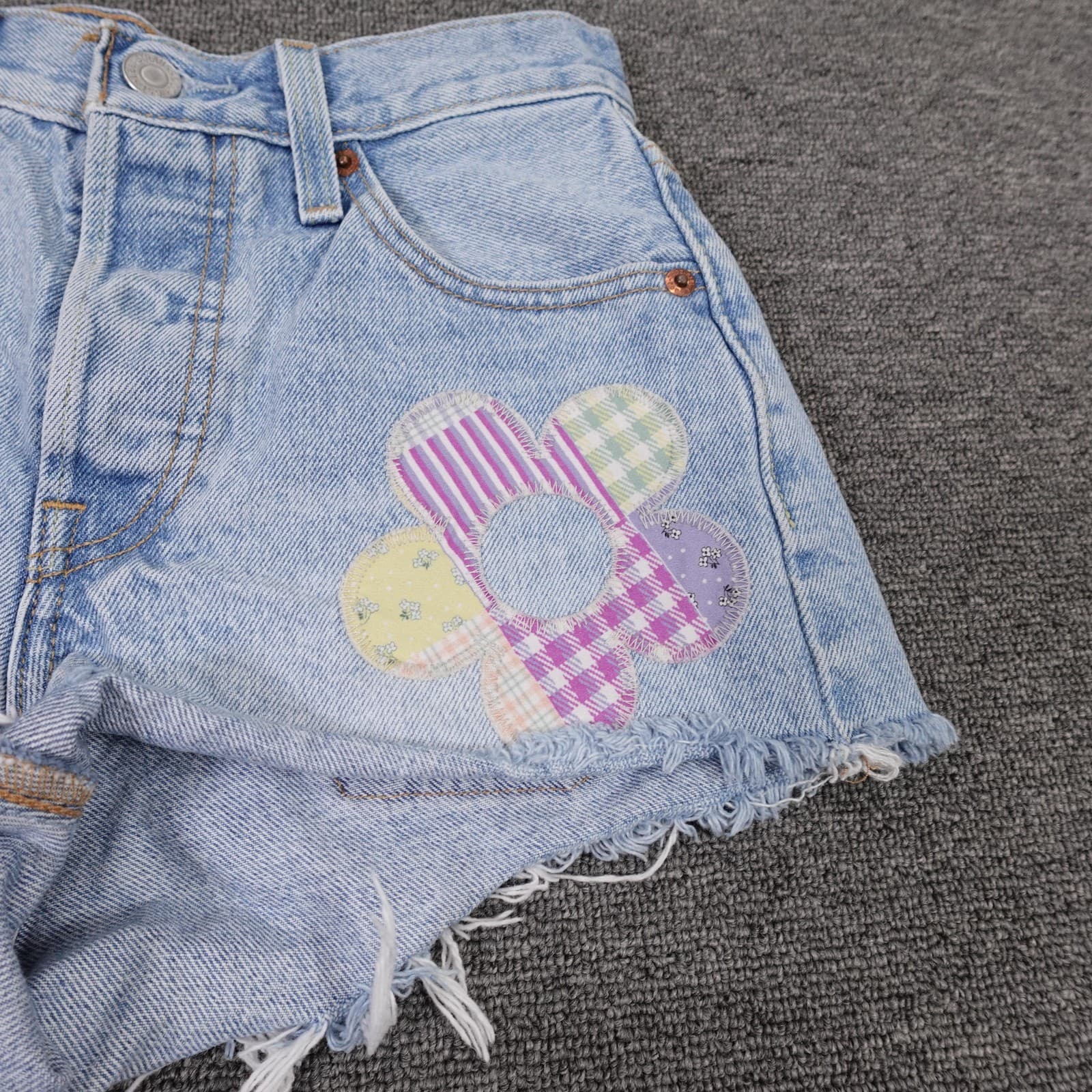 Levi's 501 150th Shorts Womens W23 Blue Denim Button Fly Floral Cutoff - Thumbnail 2