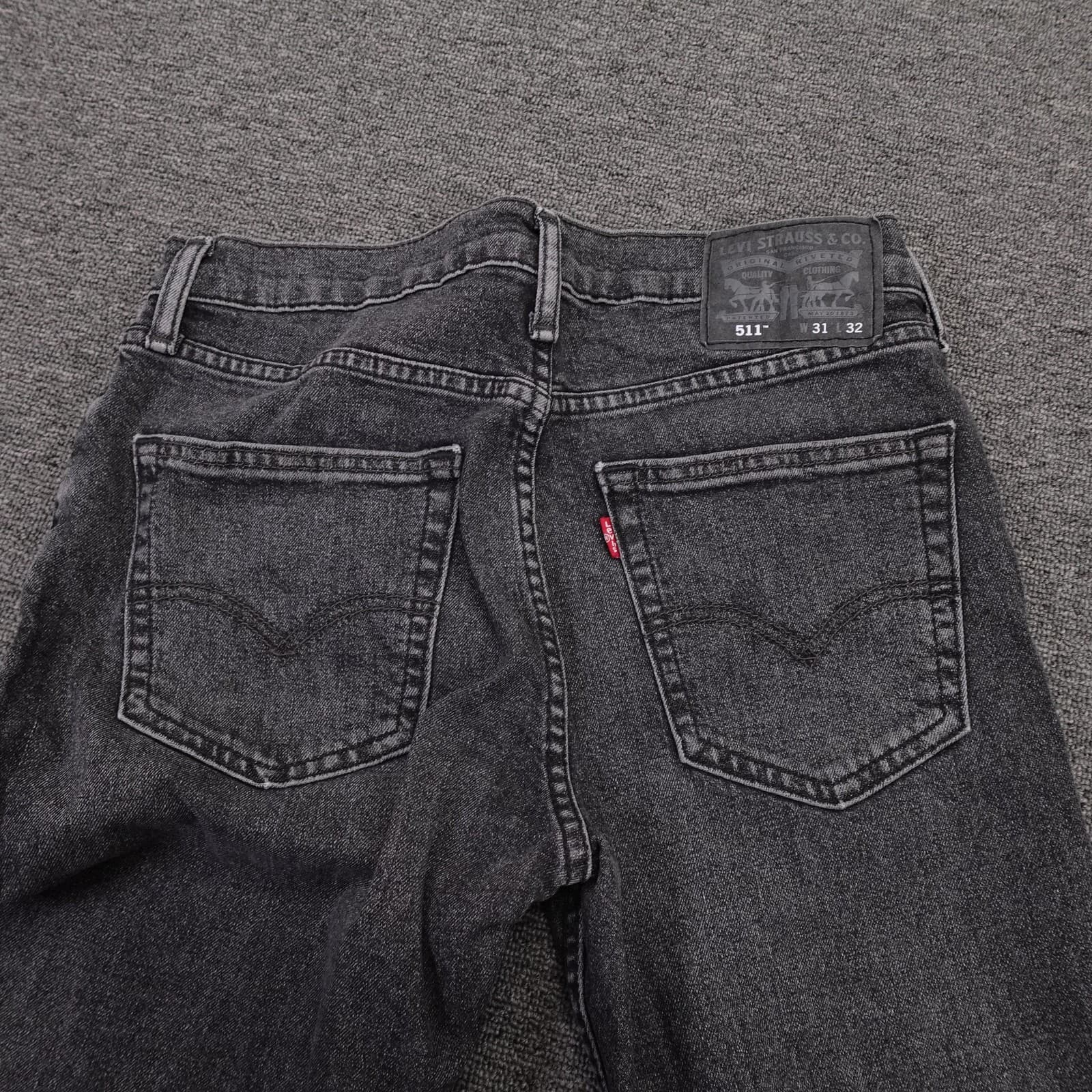 Levi's 511 Jeans Mens 31x32 Gray Dark Wash Slim Fit Stretch Denim Pants 5 Pocket - Thumbnail 4