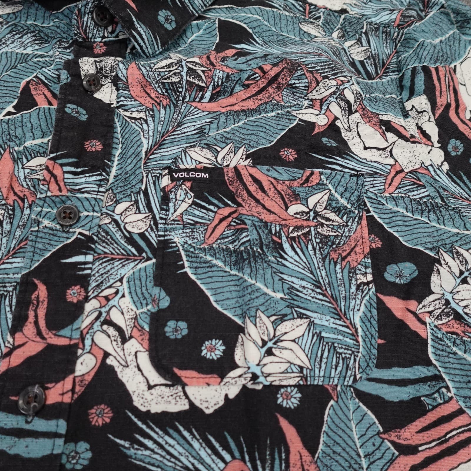 Volcom Shirt Mens Medium Black Hawaiian Floral Short Sleeve Button Up Casual - Thumbnail 2