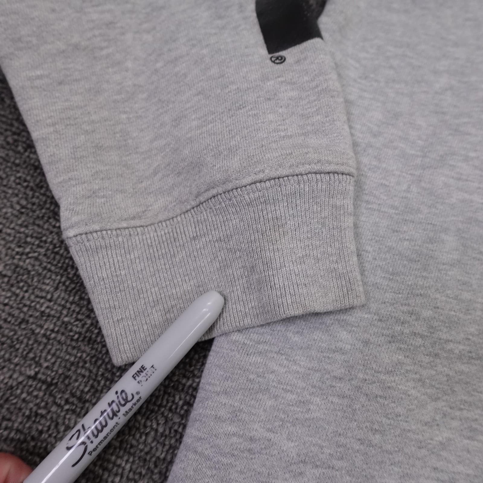 Carhartt Hoodie Boys 14-16 Gray Logo Graphic Sleeve Fleece Pullover Sweatshirt - Thumbnail 8