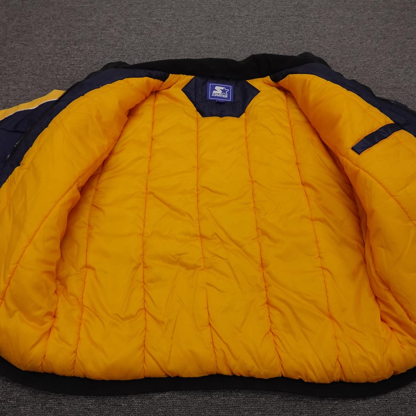Vintage Michigan Wolverines Jacket XL Blue NCAA Football Starter 90s Full Zip - Thumbnail 10
