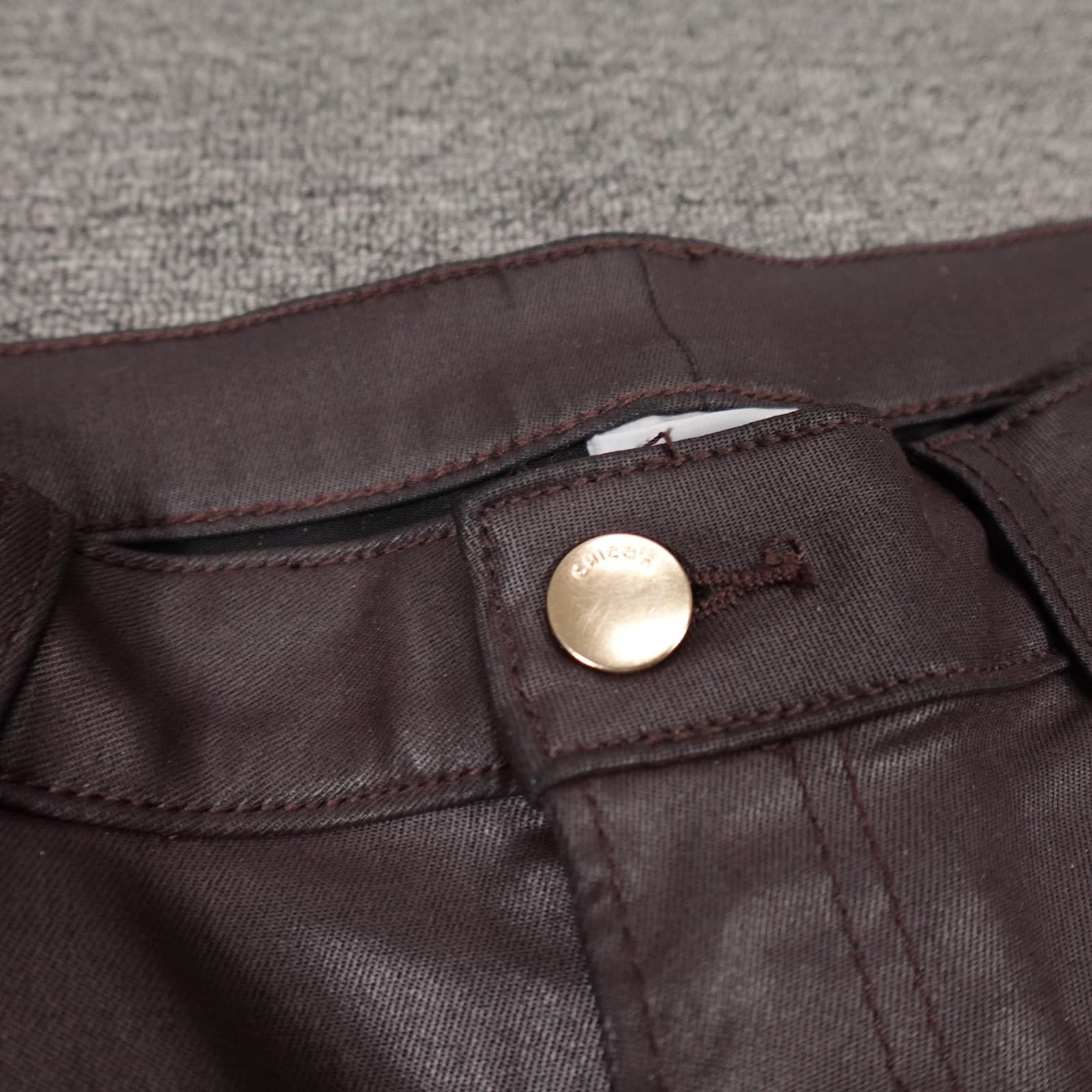 Chicos Pants Womens 10 Brown Coated Twill Straight Leg Stretch 30x29 Casual - Thumbnail 3
