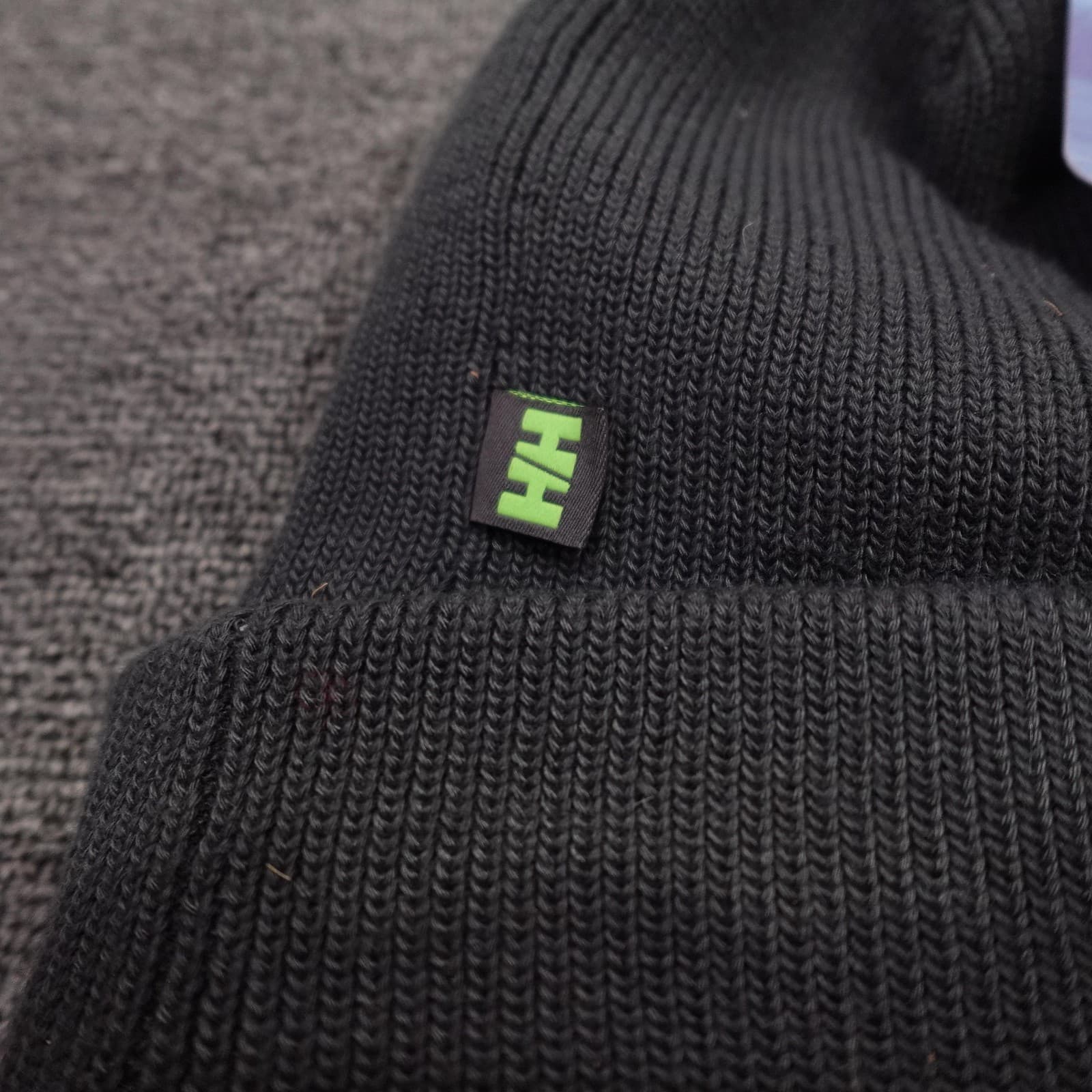 Helly Hansen Hat Beanie Fitted Mens One Size Black PS 2IN1 Lined Knit Winter - Thumbnail 2