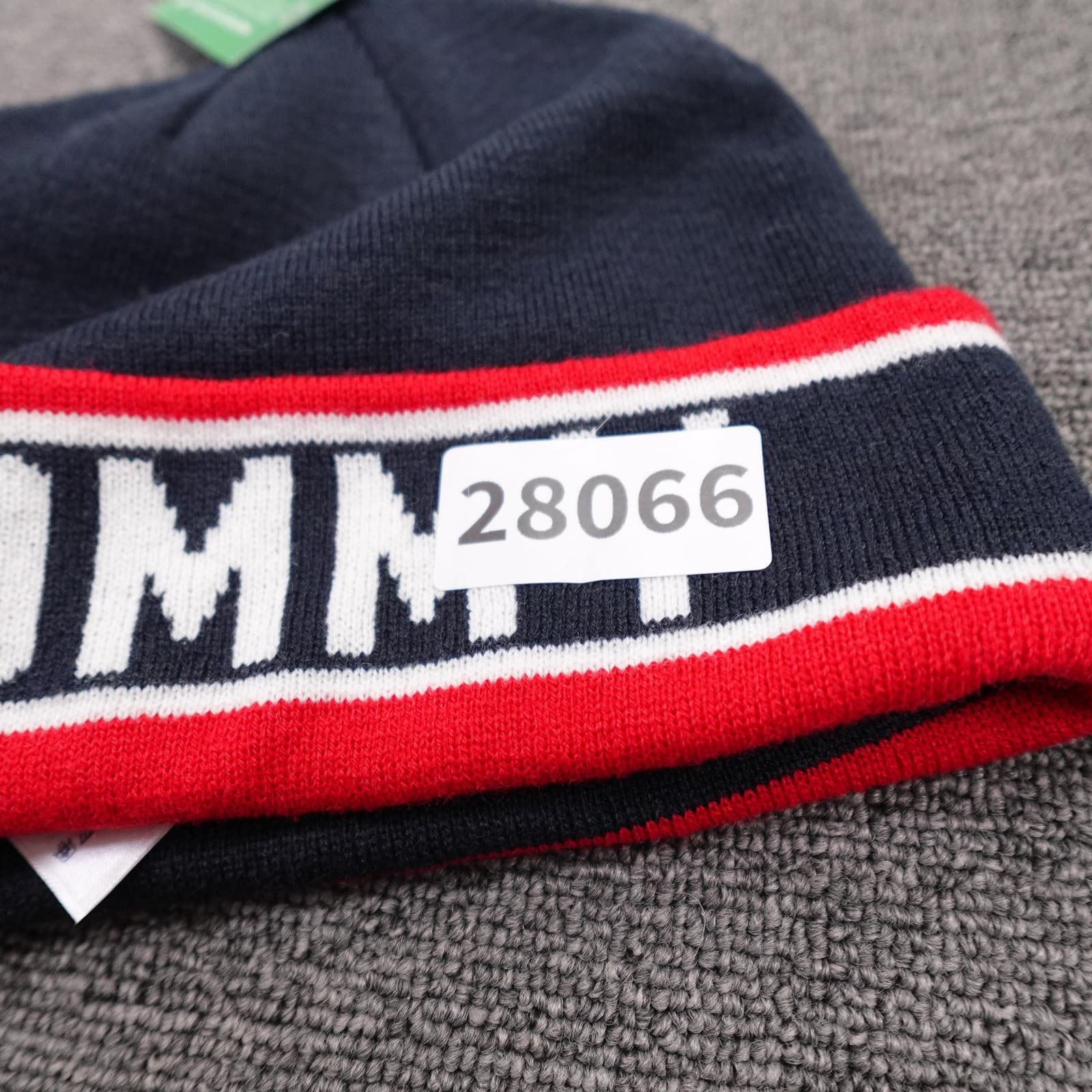 Tommy Hilfiger Hat Beanie Fitted Mens One Size Blue Red Stripe Logo Knit Winter - Thumbnail 6