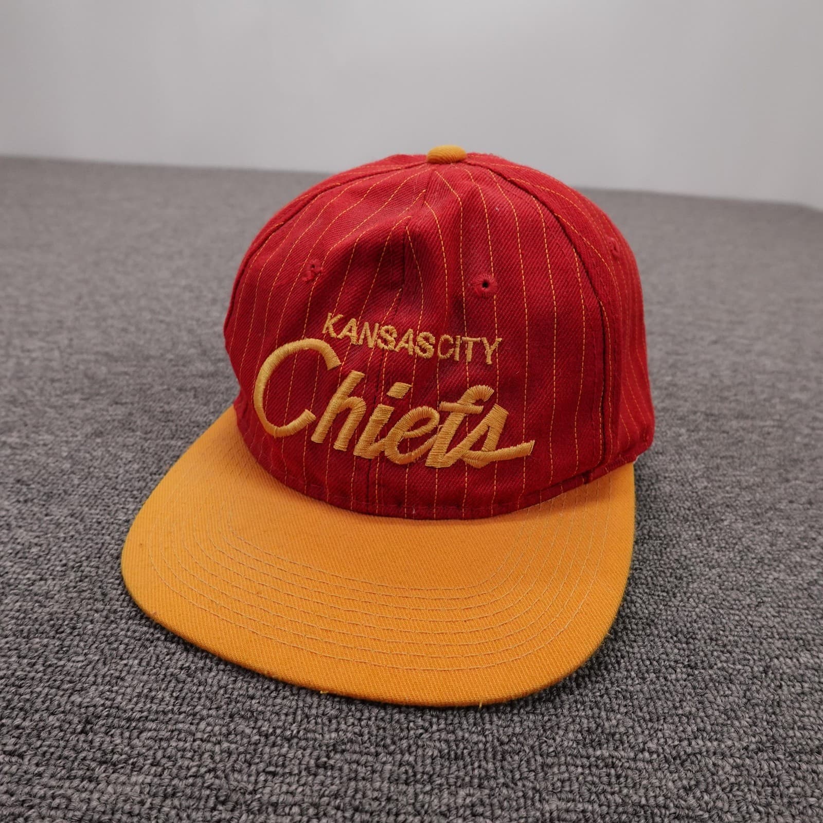 Vintage Kansas City Chiefs Hat Cap Snap Back One Size NFL Sports Specialties