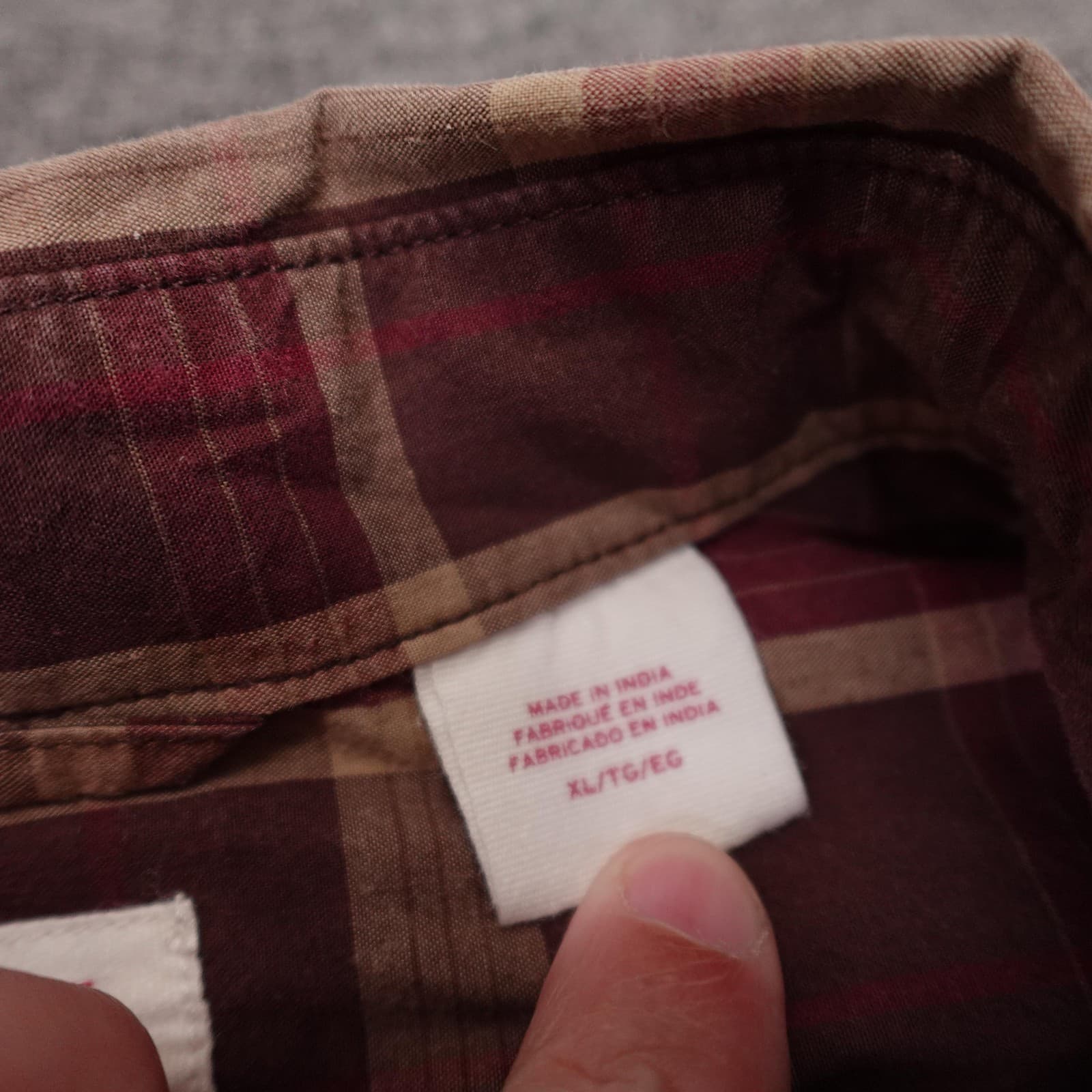 Levis Shirt Mens XL Brown Plaid Long Sleeve Button Up Casual Cotton Standard Fit - Thumbnail 4