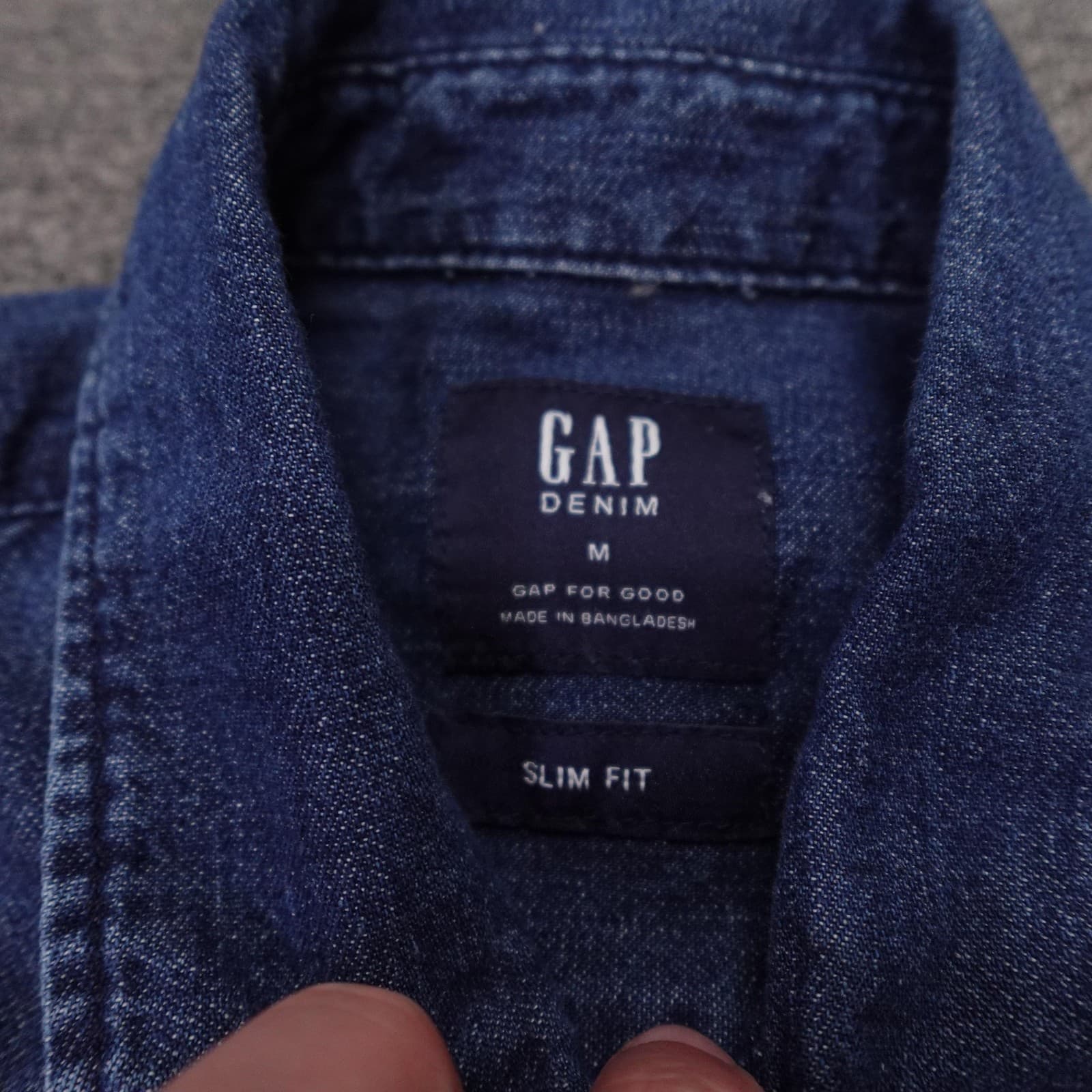 Gap Denim Shirt Mens Medium Blue Long Sleeve Slim Fit Cotton Button-Up - Thumbnail 3