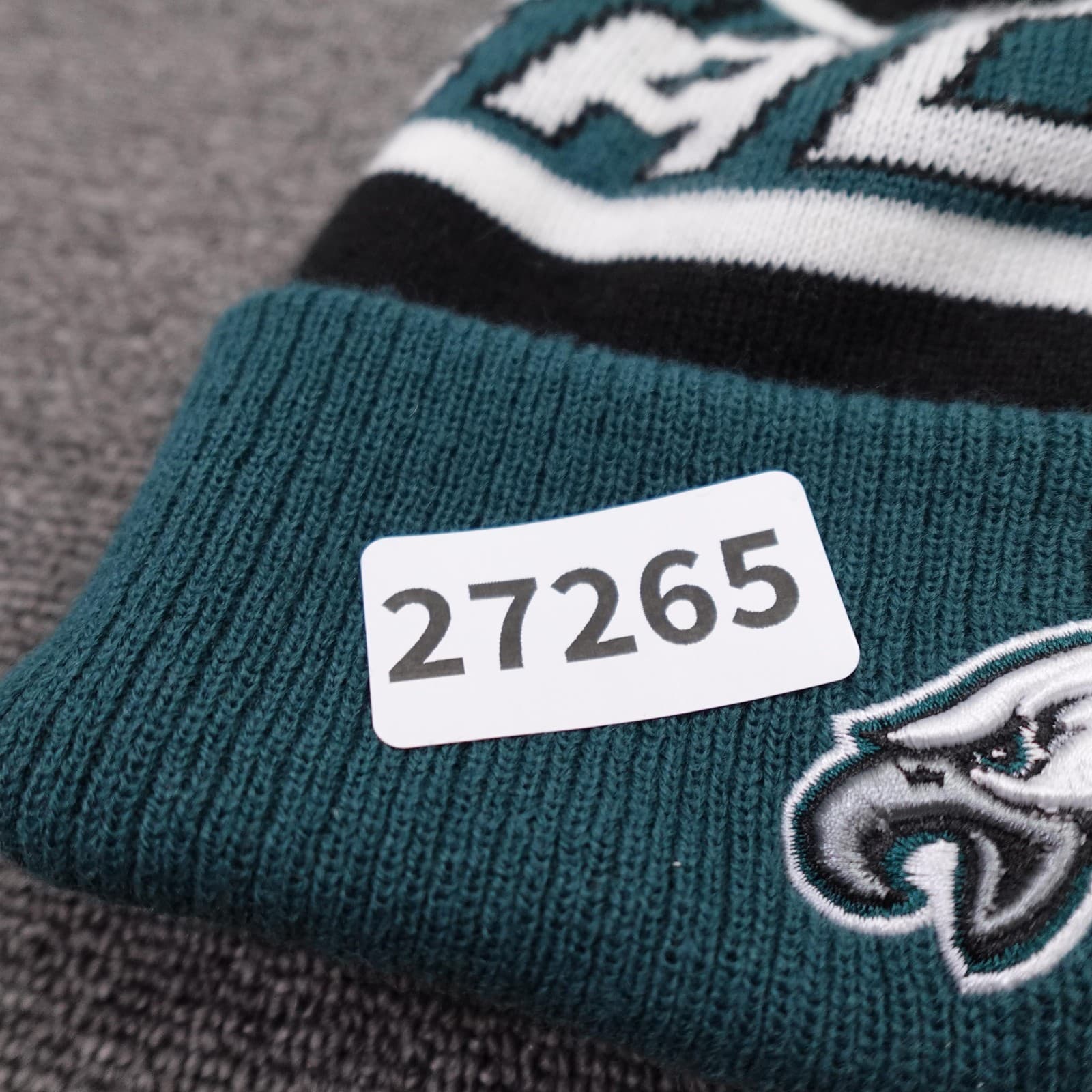 Philadelphia Eagles Beanie Pom Hat Cap Mens One Size Green NFL Football Starter - Thumbnail 6