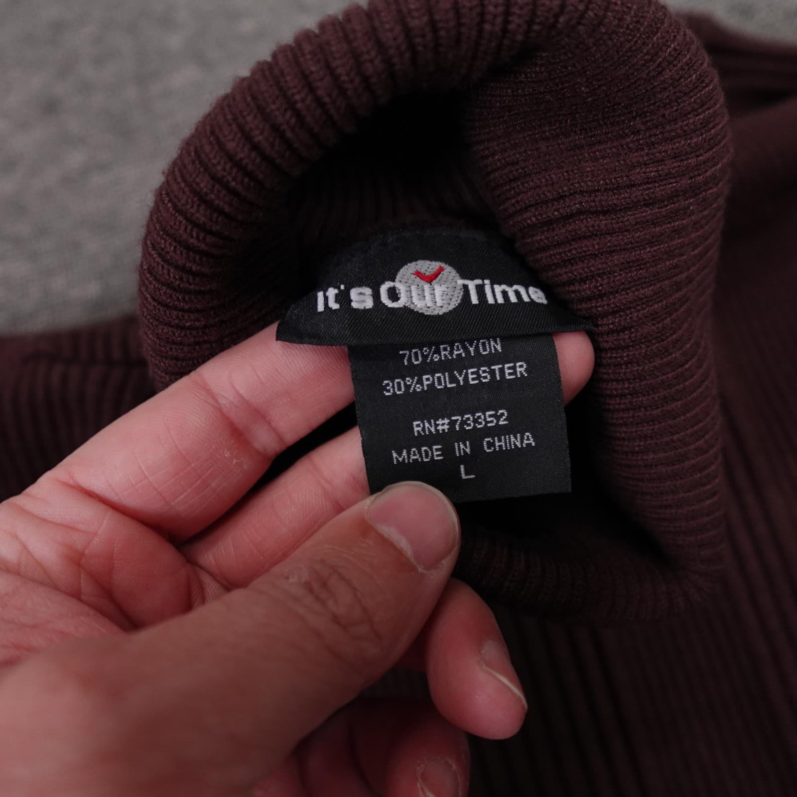 It's Our Time Sweater Womens L Red Rayon Blend Ribbed Tight Knit Pullover Y2K - Thumbnail 3