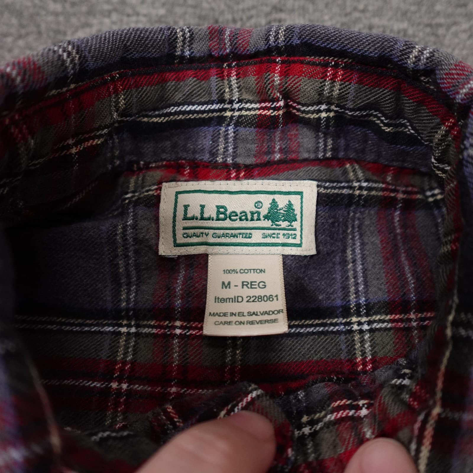 L.L.Bean Shirt Mens Medium Gray Plaid Flannel Long Sleeve Button Up Casual - Thumbnail 2