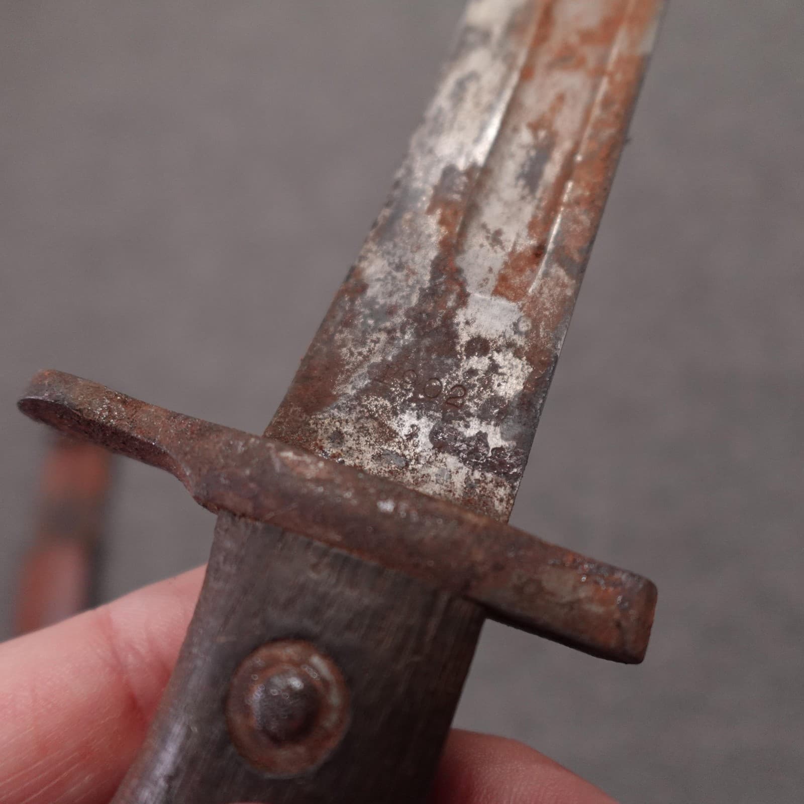 Vintage US Marked Brown Wood Handle Combat Bayonet Knife US 1902 Leather Sheath - Thumbnail 11