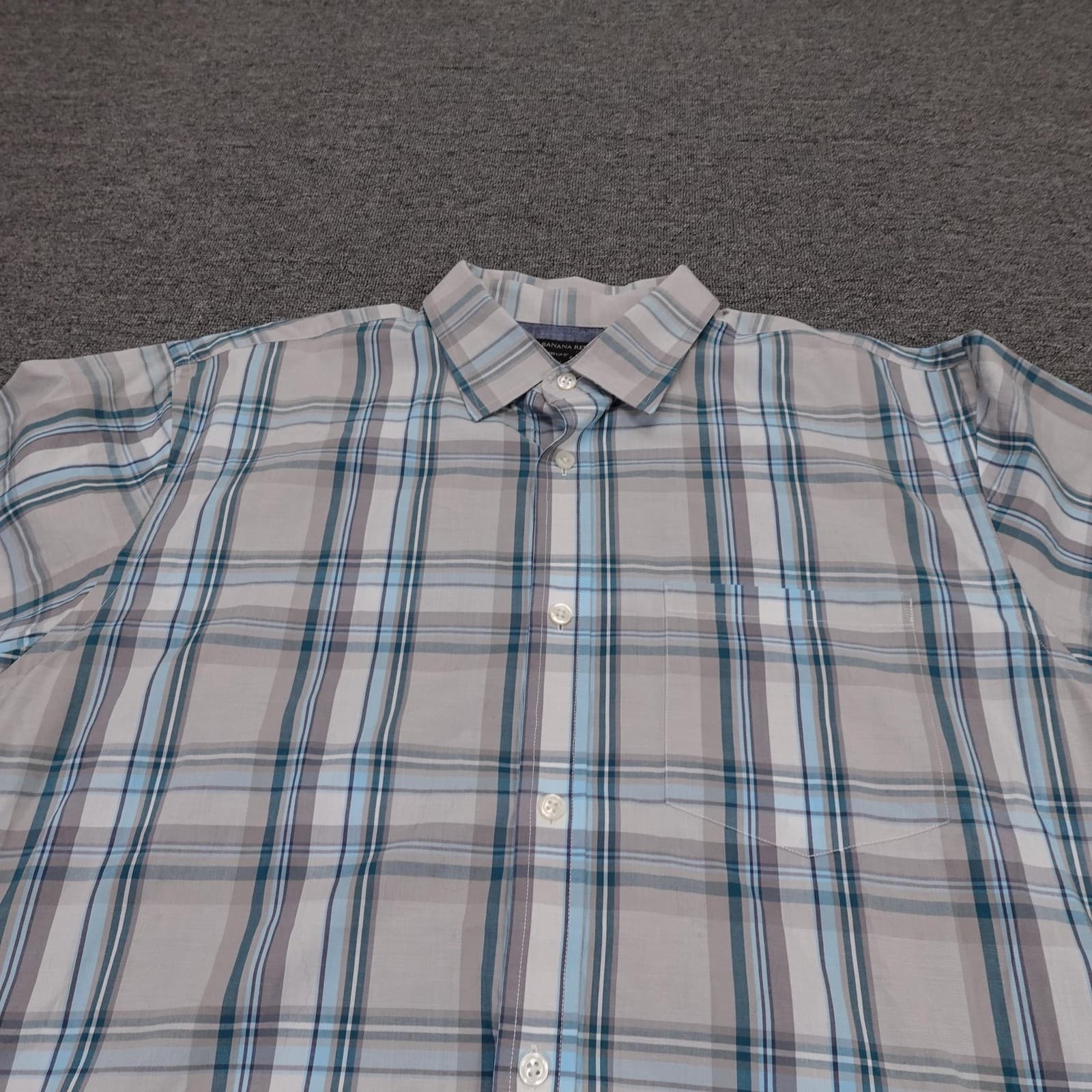 Banana Republic Shirt Mens XL Gray Plaid Short Sleeve Button Up Stretch Casual - Thumbnail 2