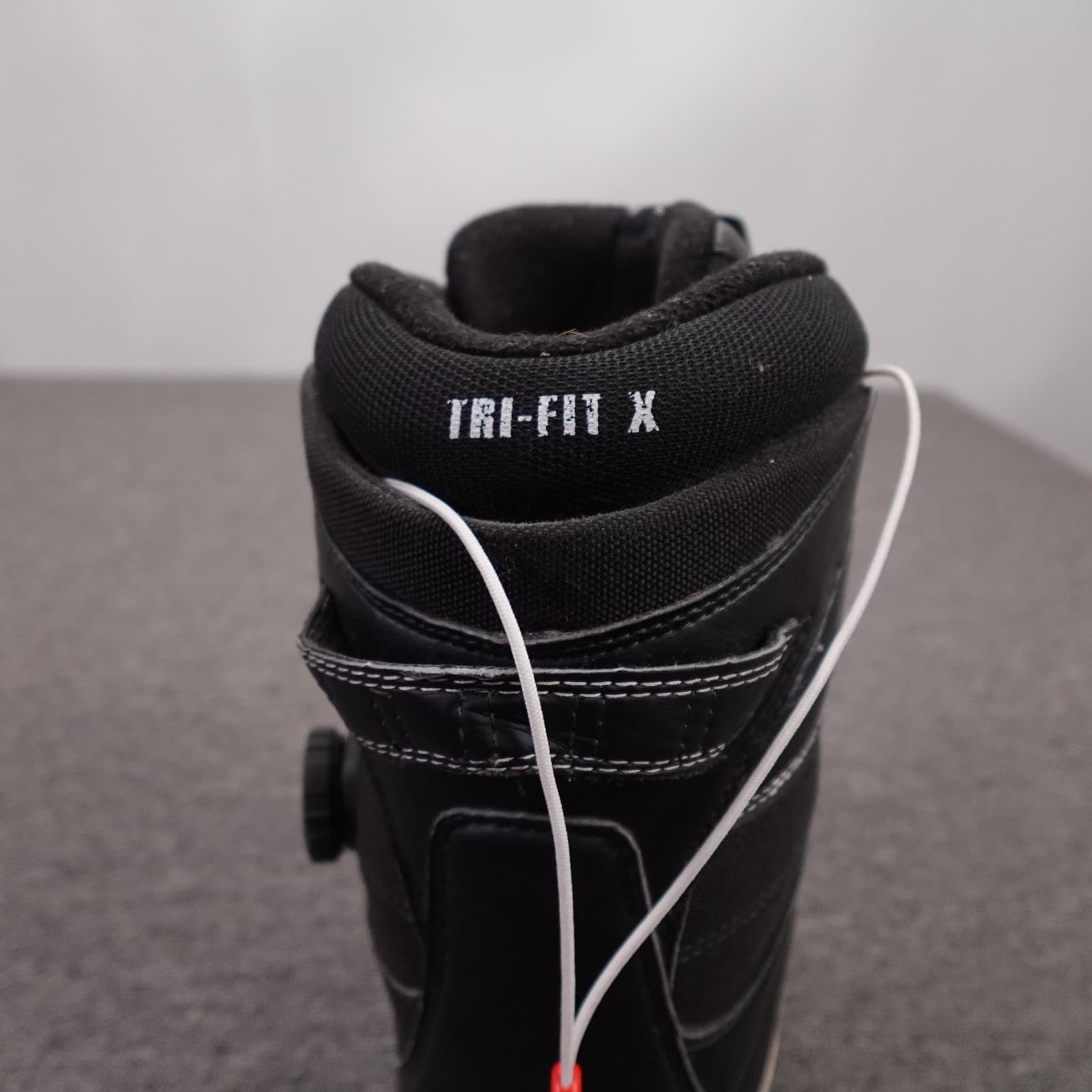 Vans Matlock Snowboard Boots Mens 12 Black TRI-FIT X Dial Lace Rubber Sole Grip - Thumbnail 7