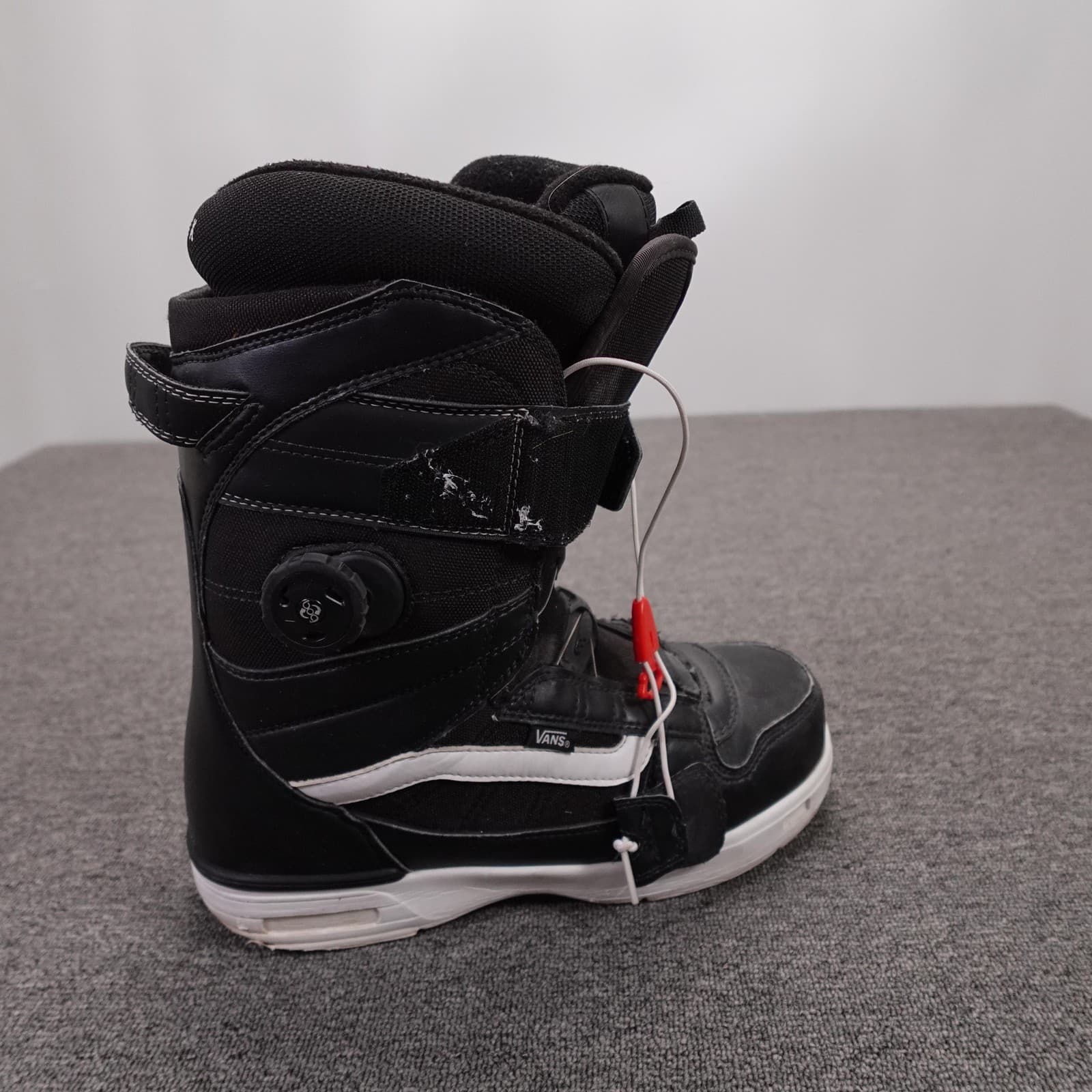 Vans Matlock Snowboard Boots Mens 12 Black TRI-FIT X Dial Lace Rubber Sole Grip - Thumbnail 15