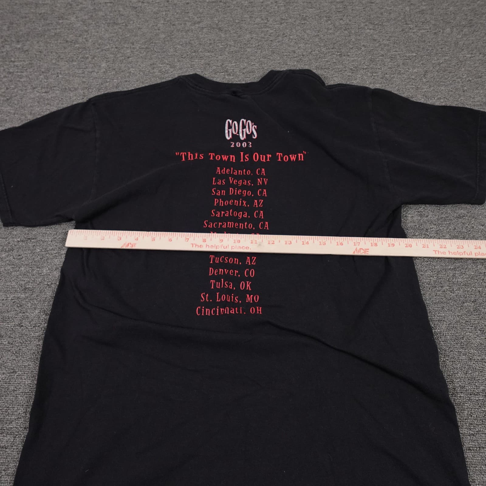 Vintage Go-Go's Shirt Mens Large Black 2003 Tour Band Graphic Tee Y2K Music - Thumbnail 5