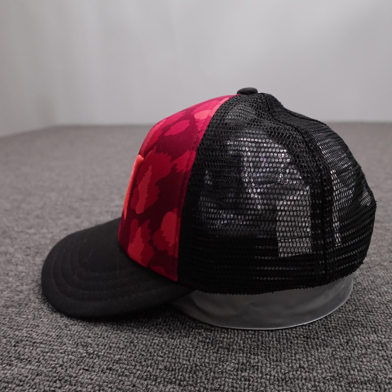 Hurley Hat Cap Snap Back Mens One Size Red Camo Mesh Trucker Baseball Black - Thumbnail 3