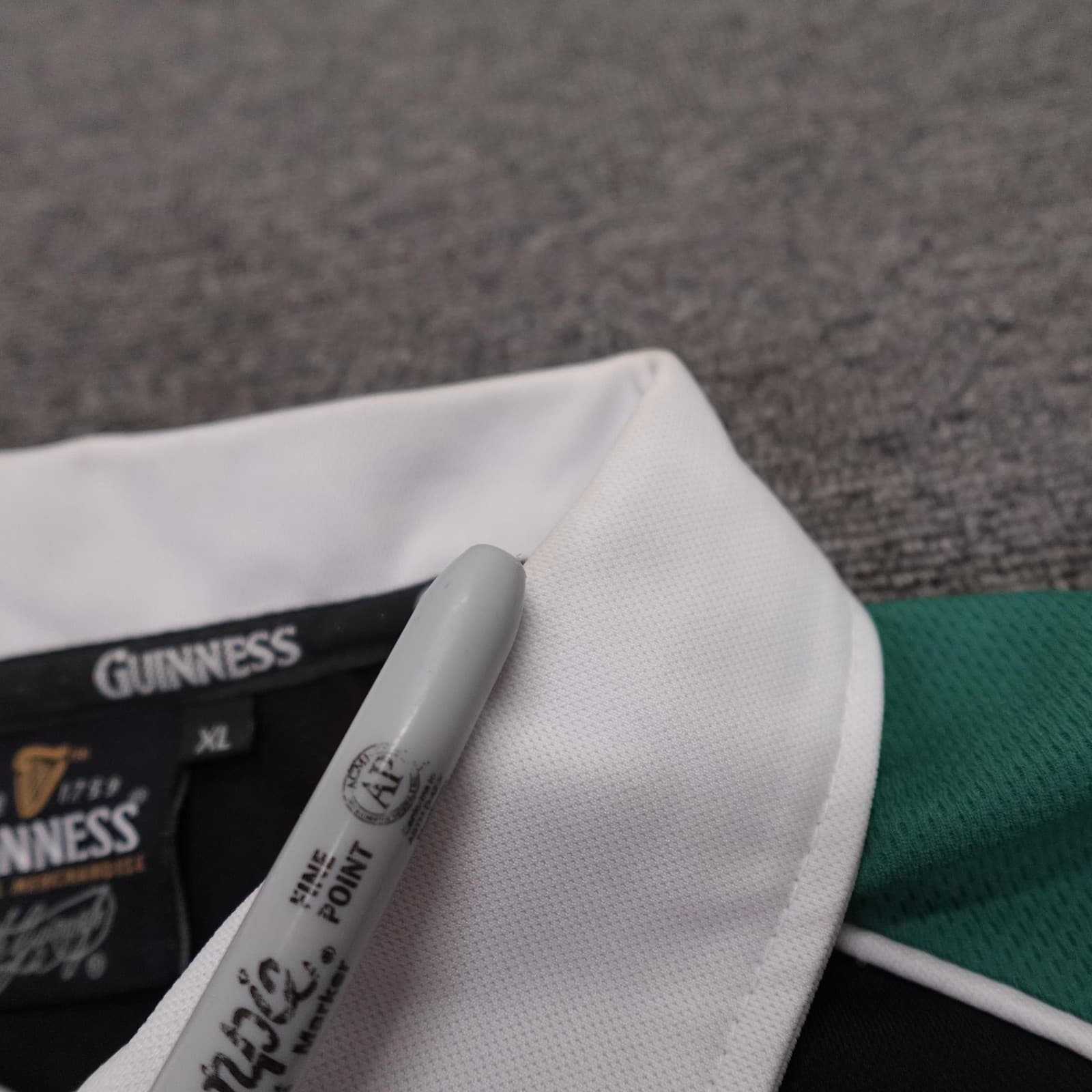 Guinness Polo Shirt Mens XL Black Irish Rugby Green Collared - Thumbnail 3