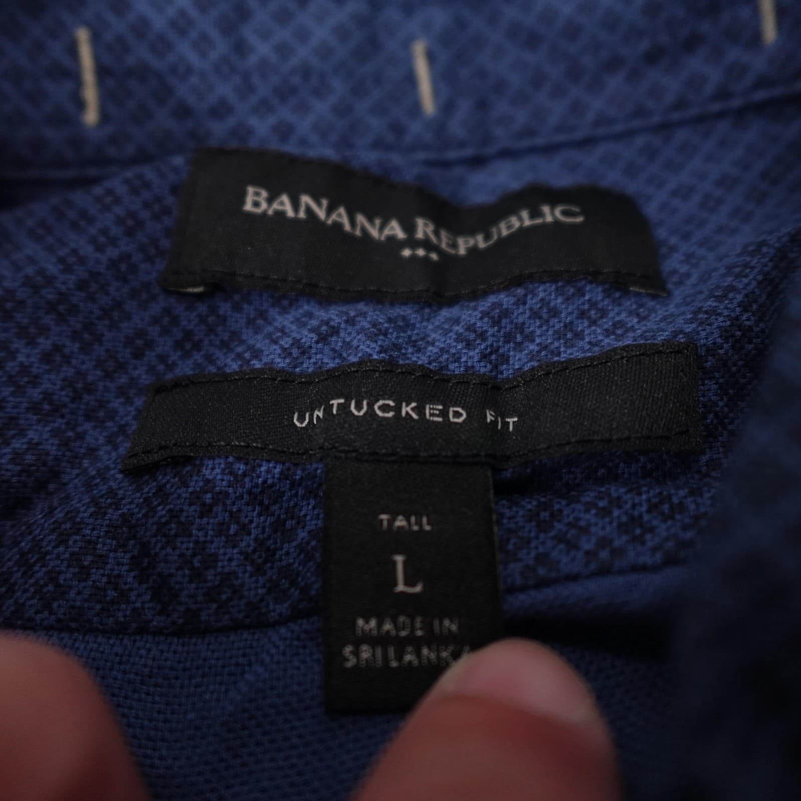 Banana Republic Shirt Mens LT Blue Geometric Long Sleeve Button Up Untucked Fit - Thumbnail 3
