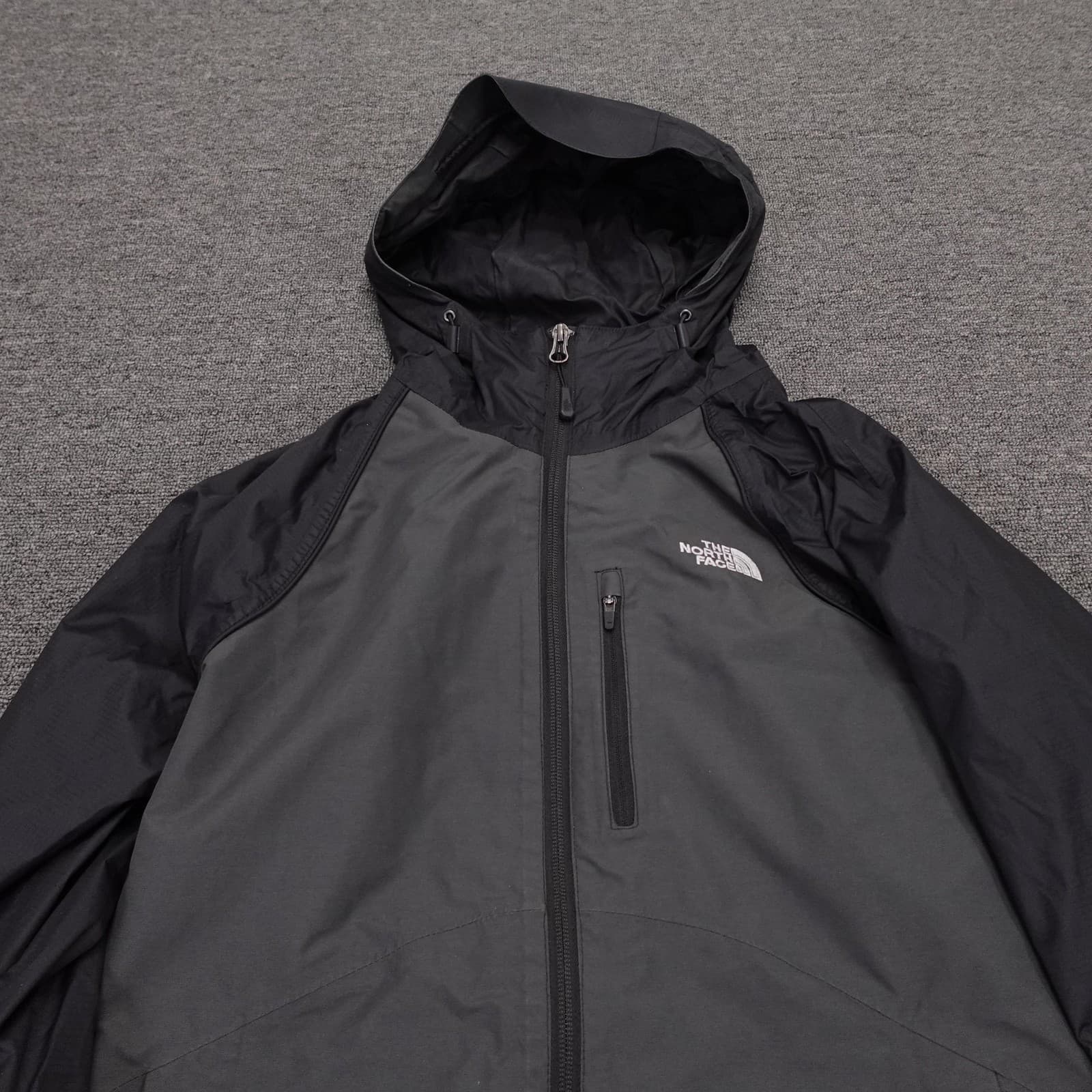 The North Face Jacket Womens Small Gray Black DryVent Hooded Triclimate Shell - Thumbnail 2