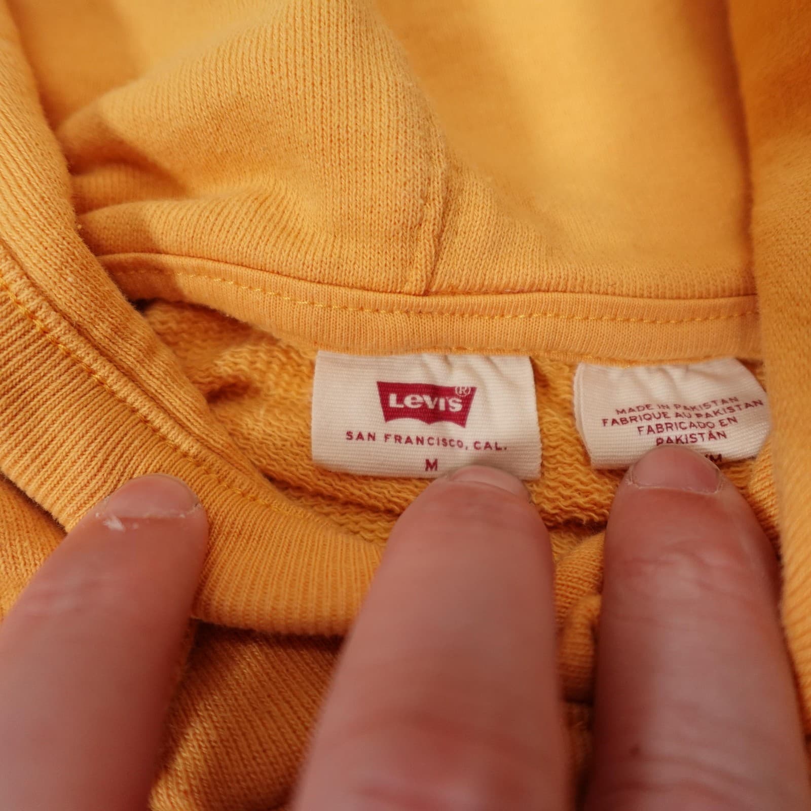Levis Hoodie Womens Medium Yellow Pullover Fleece Kangaroo Pocket Logo Graphic - Thumbnail 4
