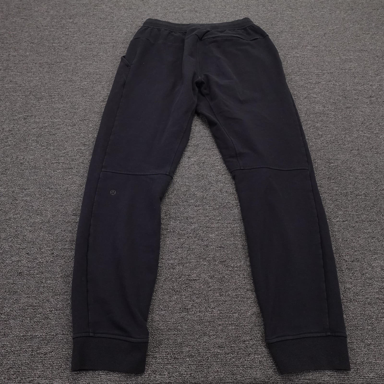 Lululemon Sweatpants Mens Small 32x29 Black Knit Jogger Elastic Waist Pockets - Thumbnail 3