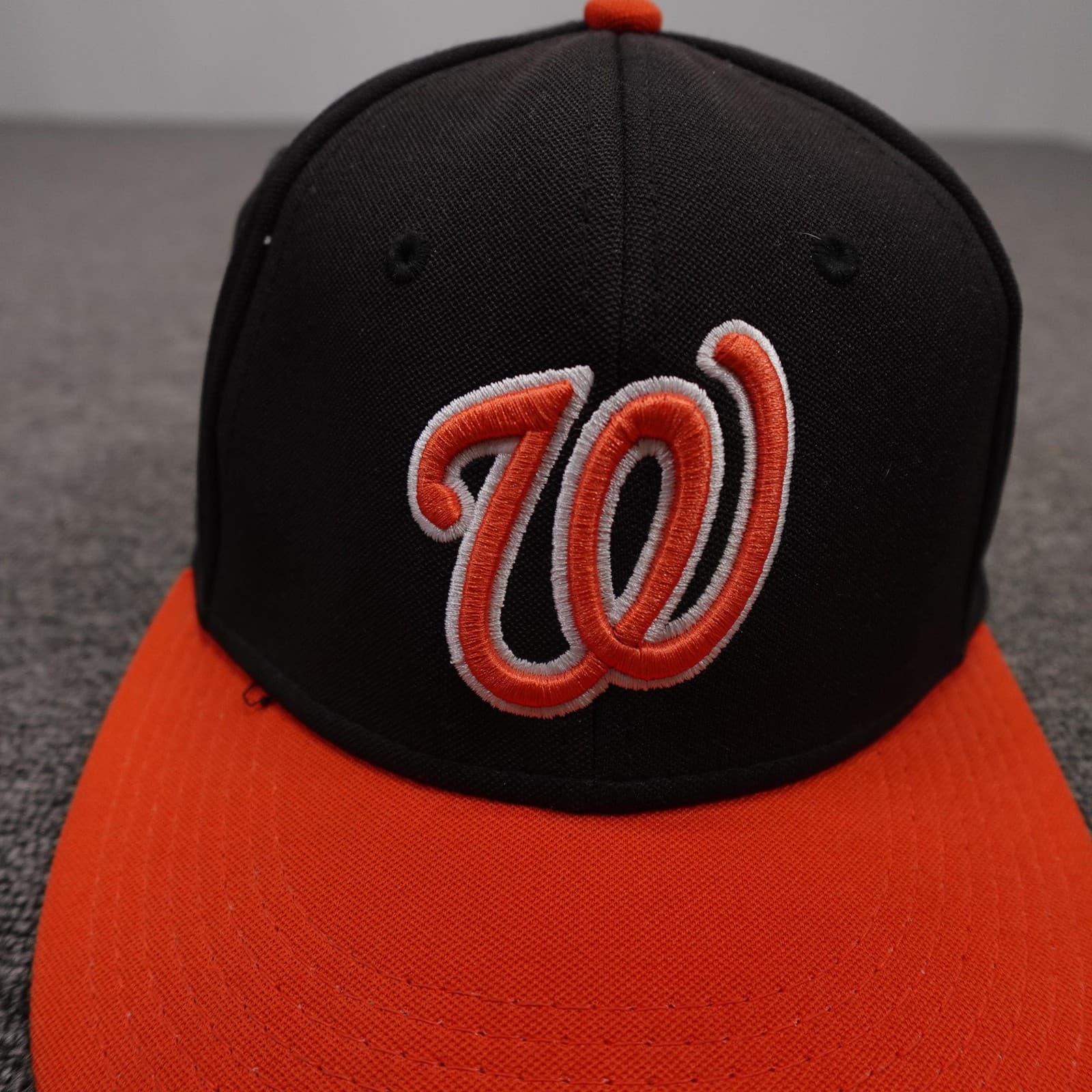 Washington Nationals Hat Cap Fitted Mens Medium Black MLB Baseball Flex The Game - Thumbnail 2