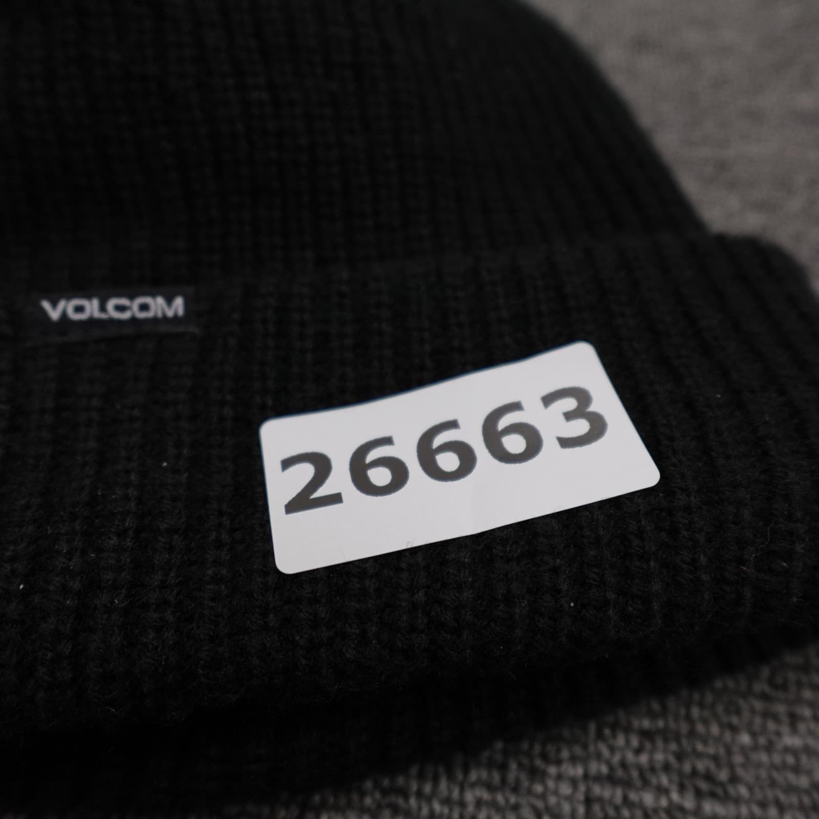 Volcom Hat Beanie Fitted Mens One Size Black True To This Knit Lined Winter - Thumbnail 4