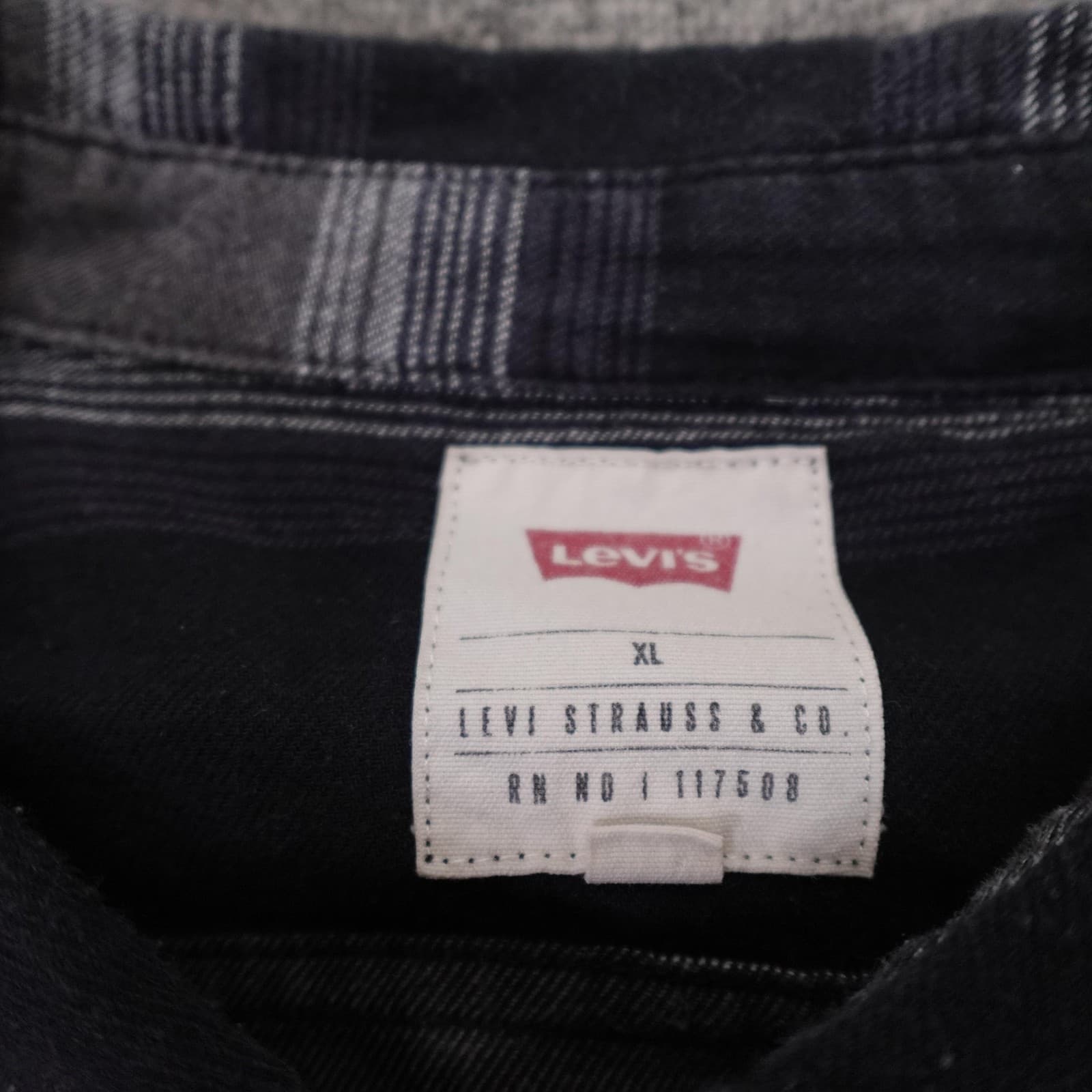 Levis Shirt Mens XL Gray Stripe Flannel Long Sleeve Button Up Casual Cotton - Thumbnail 3