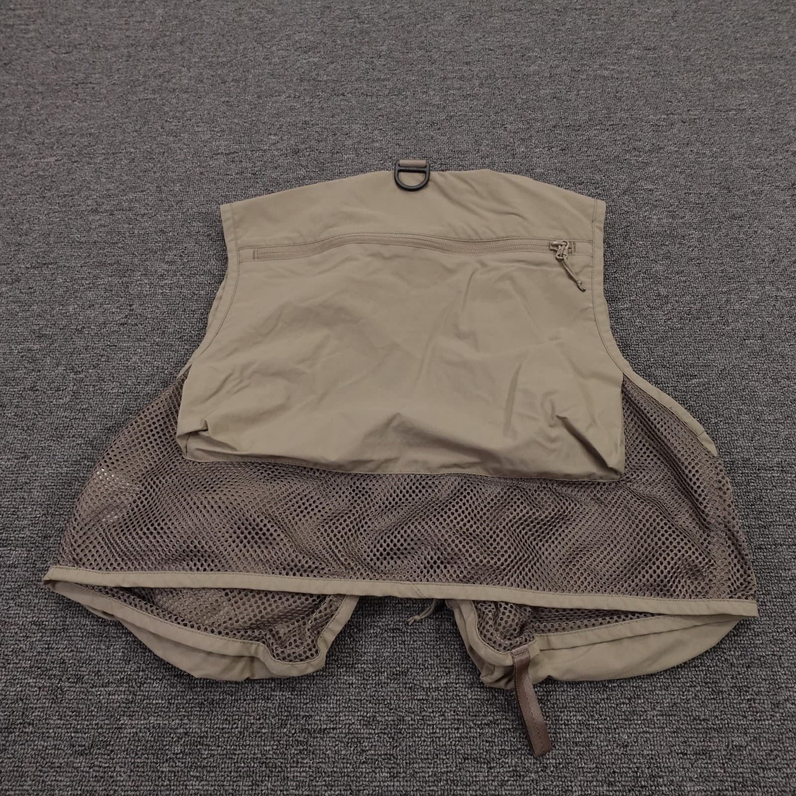 Simms Vest Mens XS Beige Nylon Mesh Fishing Utility Multi Pocket Buckle Gear - Thumbnail 6