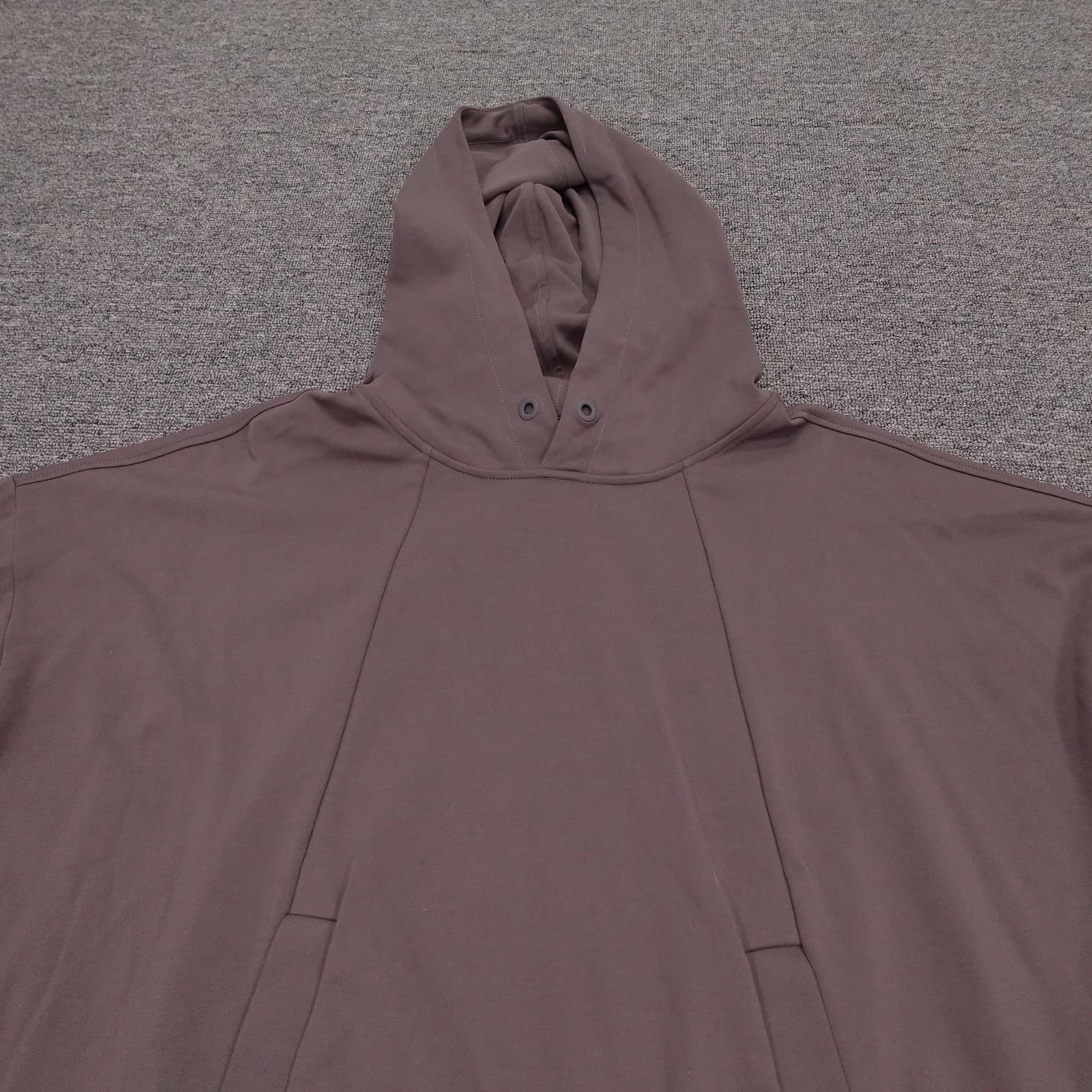 Athleta Mission Hoodie Womens Medium Brown Pullover Thumbholes Pockets Athletic - Thumbnail 2