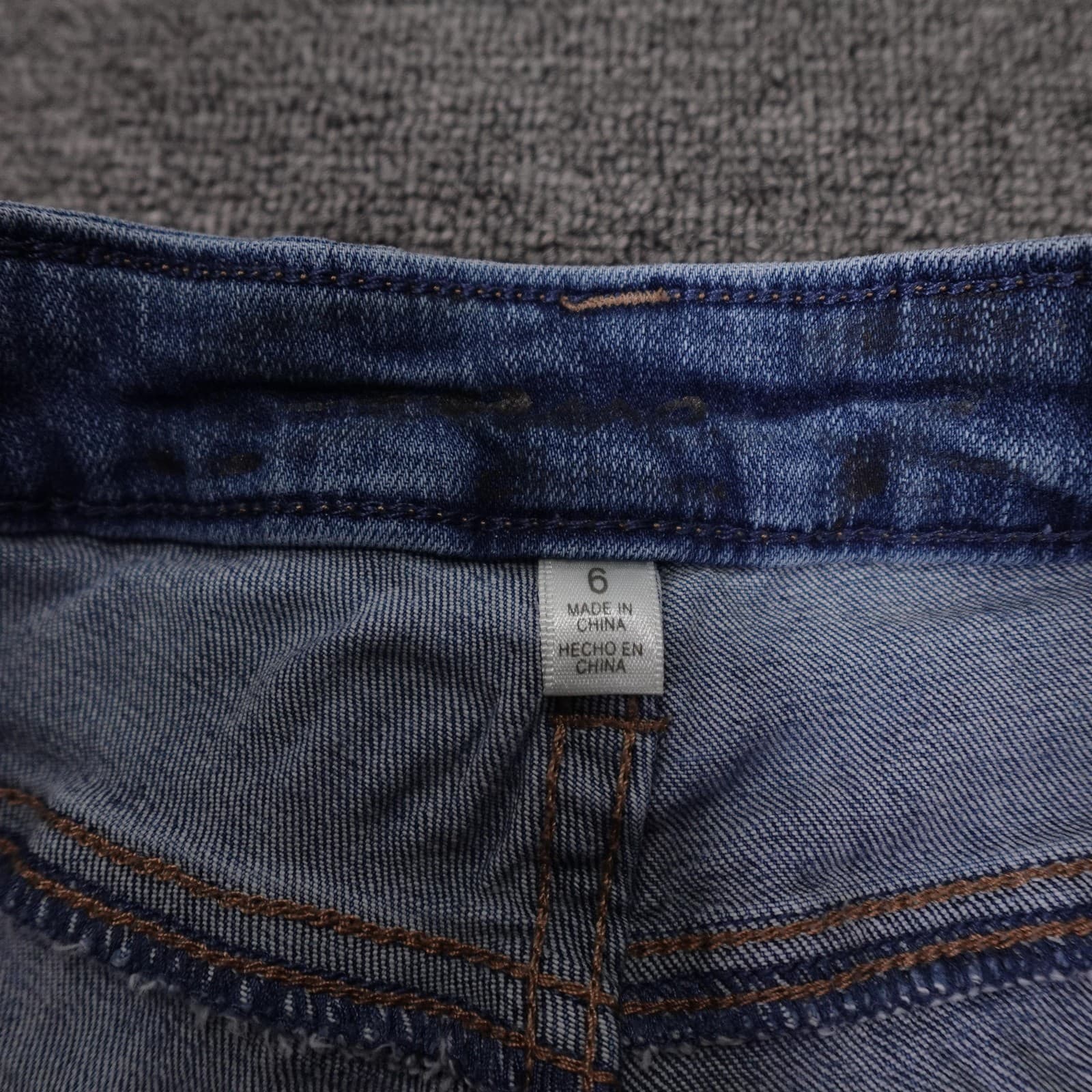 Seven7 Shorts Womens 6 Blue Denim Cutoff Raw Hem Stretch 5 Pocket Casual - Thumbnail 3