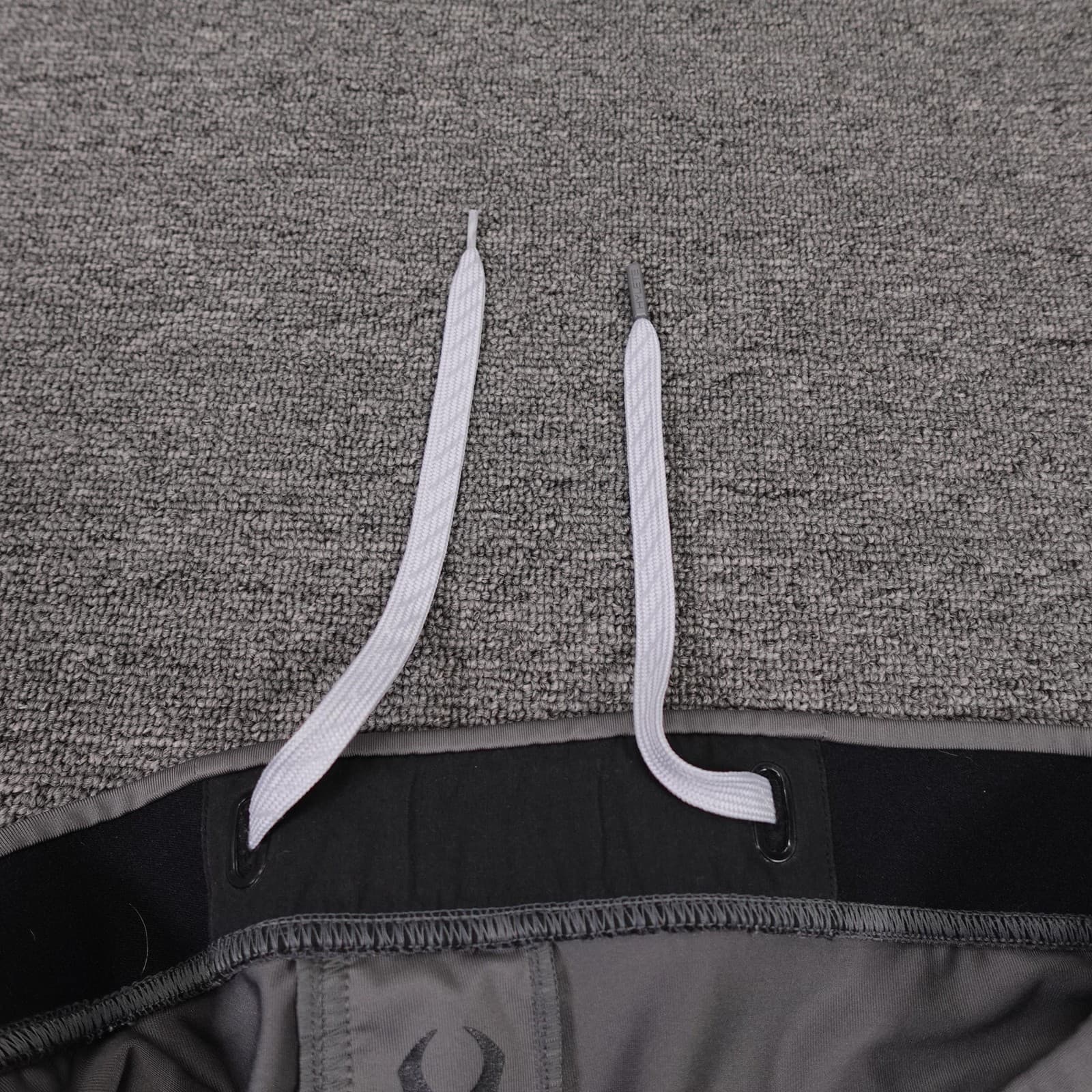 HYLETE Shorts Mens Large Gray White Colorblock 9 Inseam Athletic Training Gym - Thumbnail 5