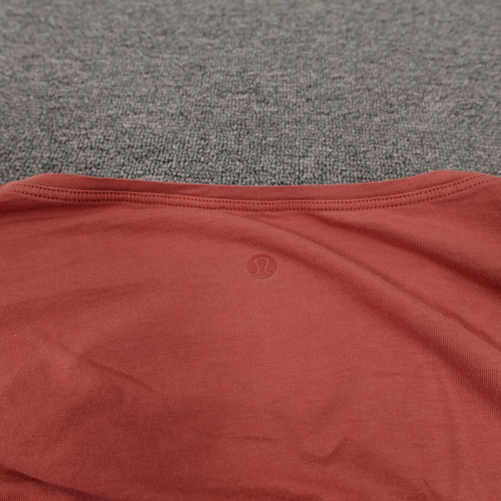 Lululemon Shirt Womens 6 Orange Long Sleeve Oversized Jersey Athletic Workout - Thumbnail 3