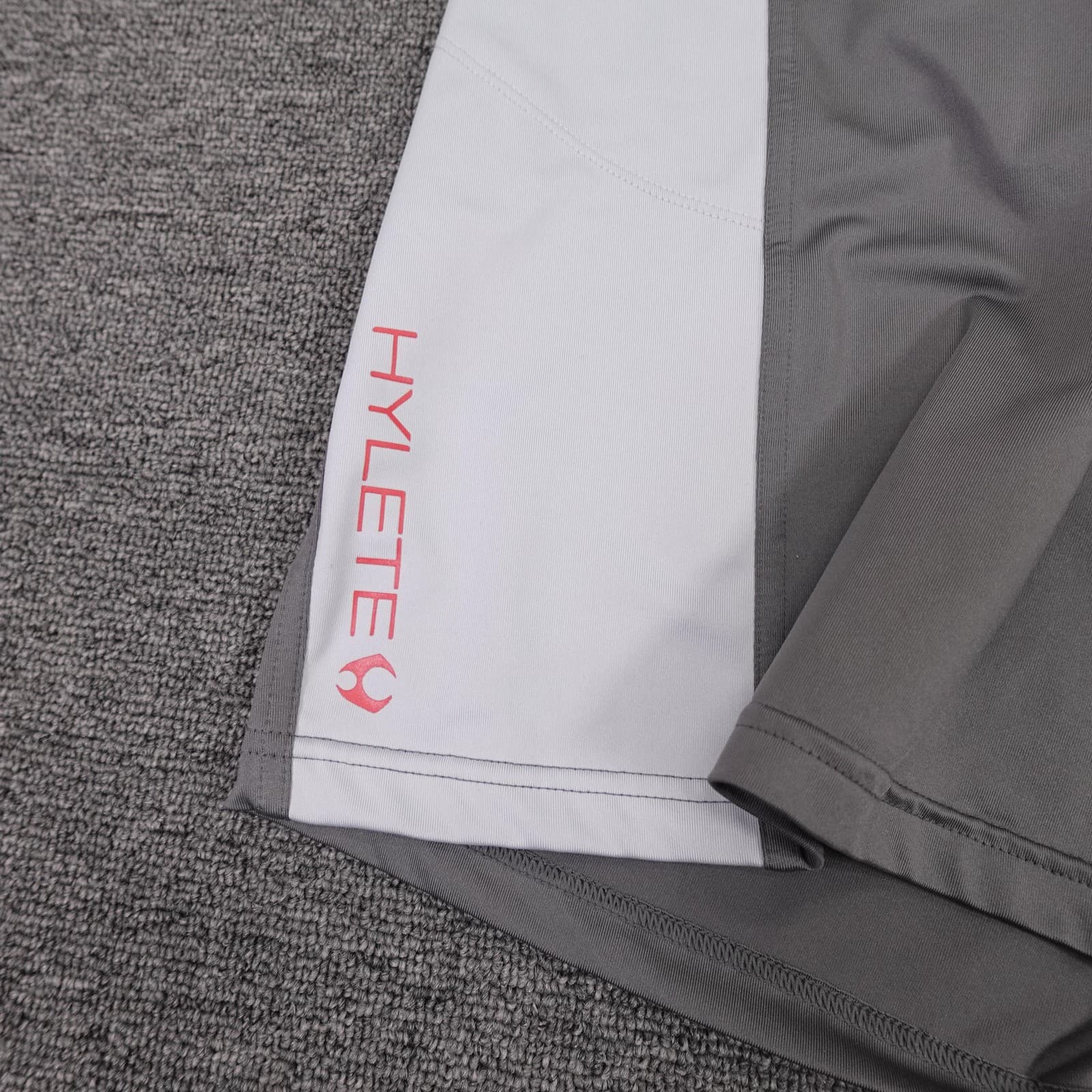 HYLETE Shorts Mens Large Gray White Colorblock 9 Inseam Athletic Training Gym - Thumbnail 2