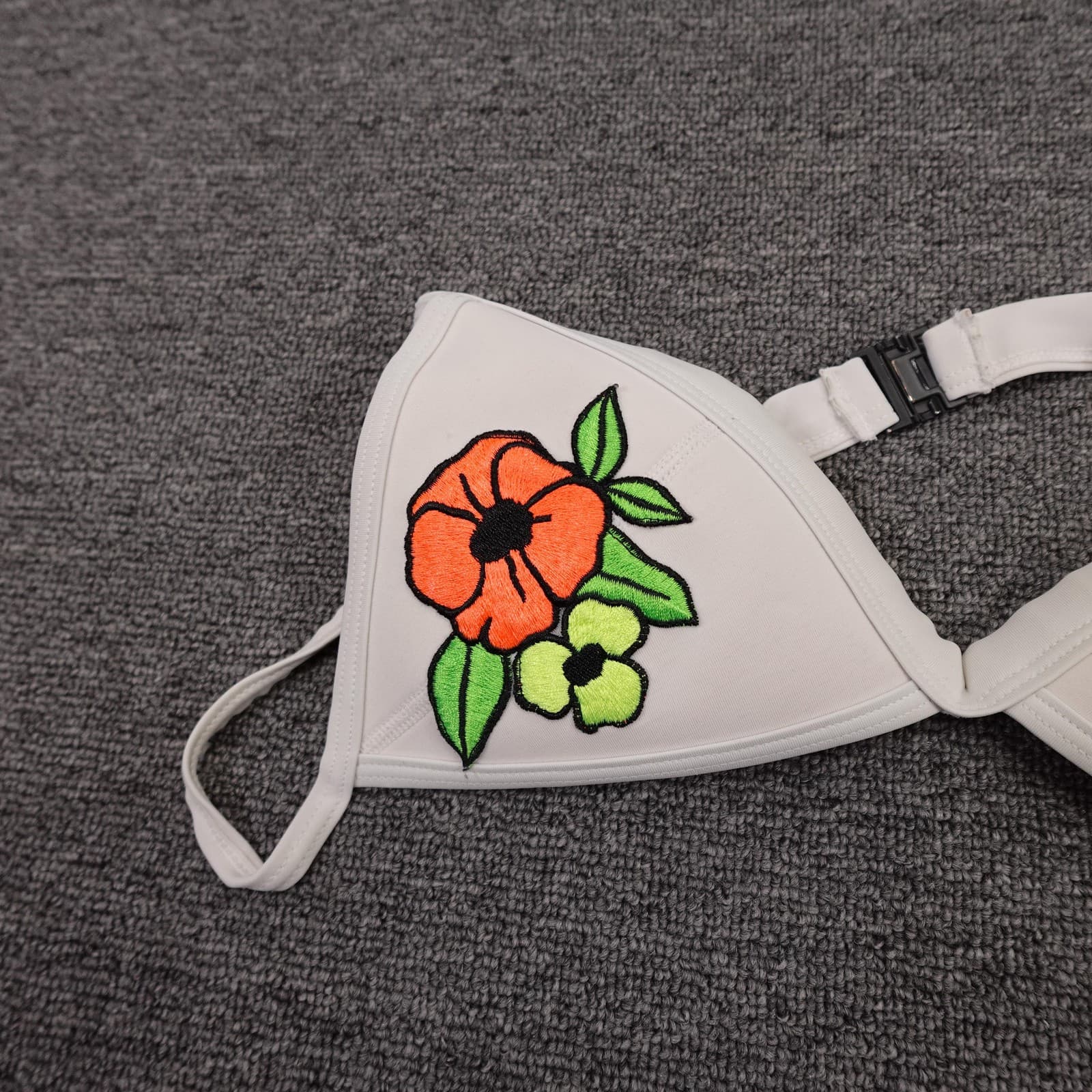 Triangl Swimsuit Top Womens Small White Neoprene Floral Triangle Embroidered - Thumbnail 3