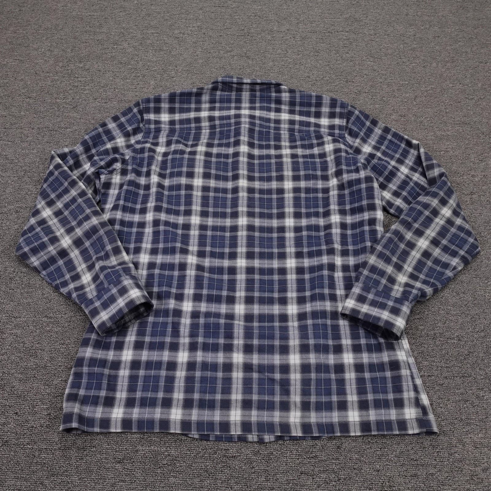 Kuhl Shirt Mens Medium Blue Plaid Flannel Long Sleeve Button Up Hiking Outdoor - Thumbnail 7