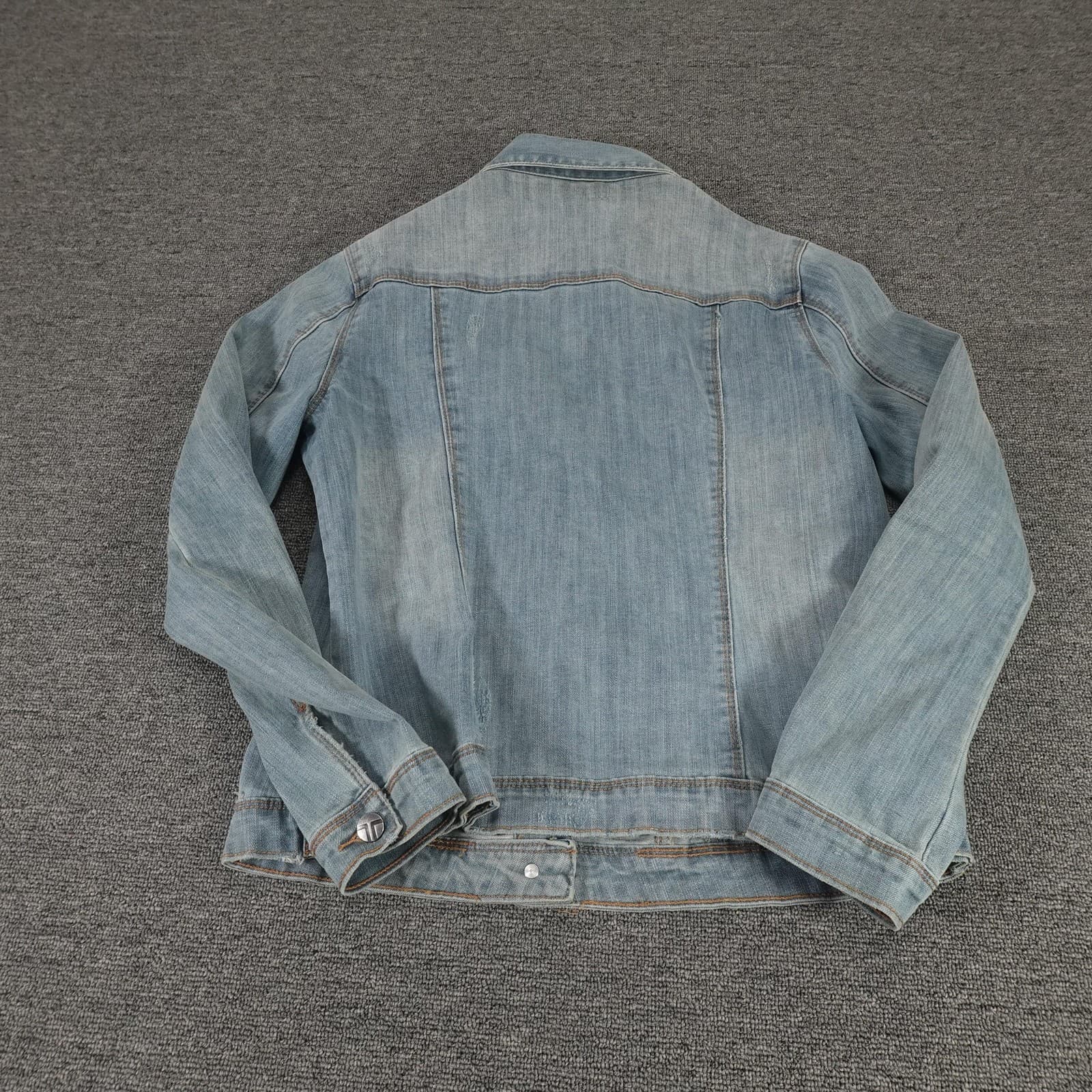 Tractr Denim Jacket Womens Medium Blue Light Wash Button Front Classic Casual - Thumbnail 9