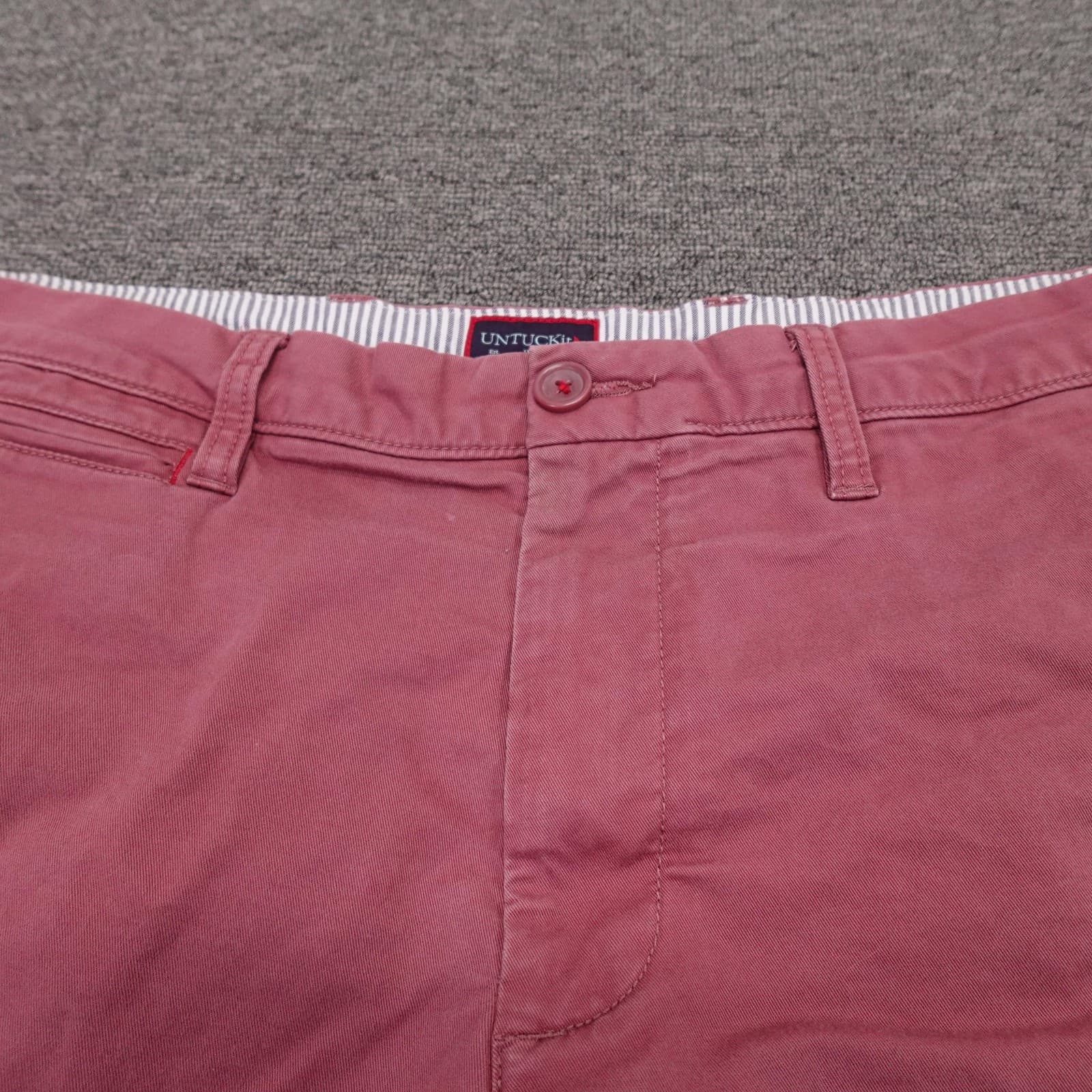 UNTUCKit Shorts Mens 36 Pink Chino Stretch Cotton 10 Inseam Casual Summer - Thumbnail 2