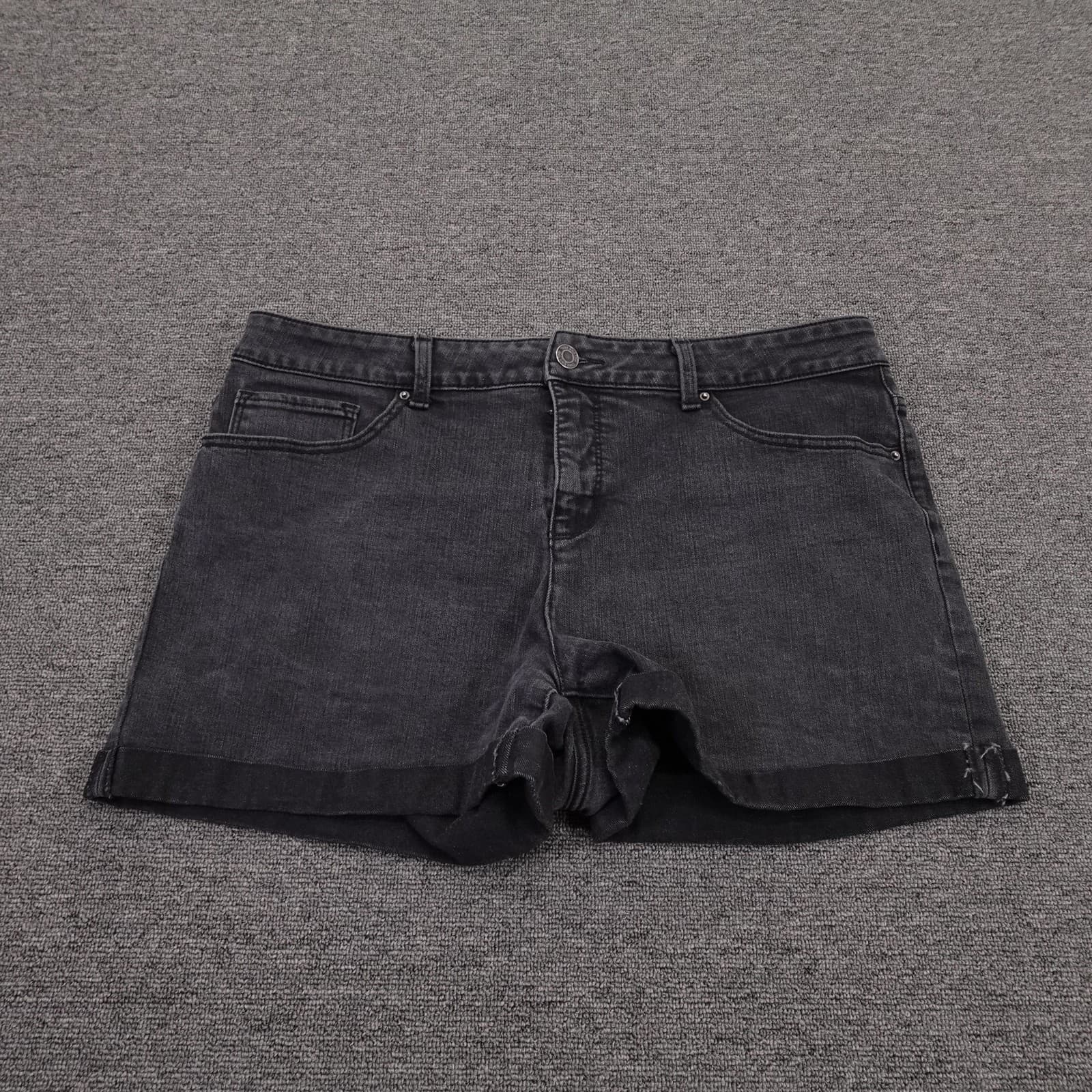 Time And Tru Shorts Womens 16 Black Mid Rise Denim Cutoff Cuffed Stretch Casual