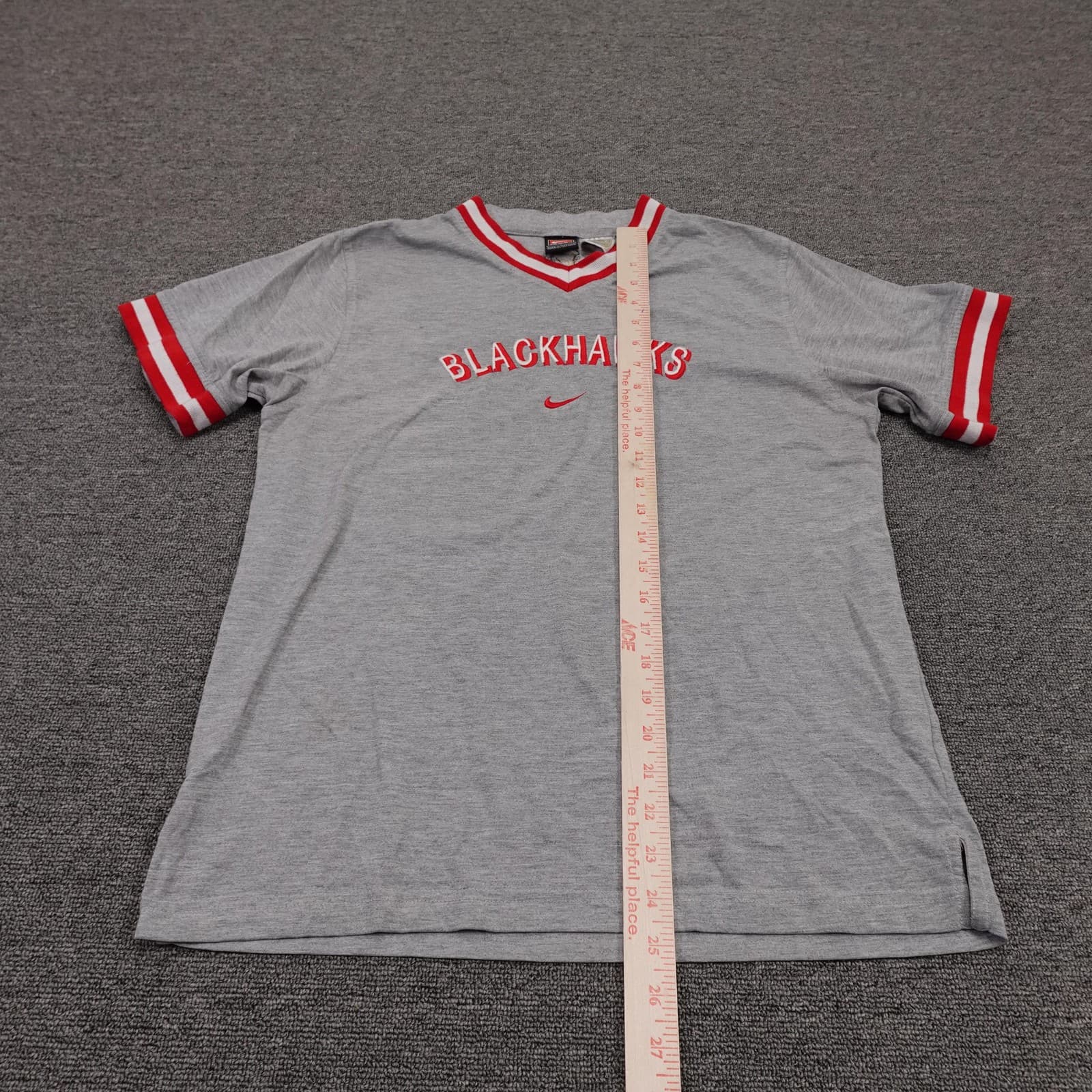 Vintage Chicago Blackhawks Shirt Medium Center Swoosh NHL Hockey V Neck Nike 90s - Thumbnail 5
