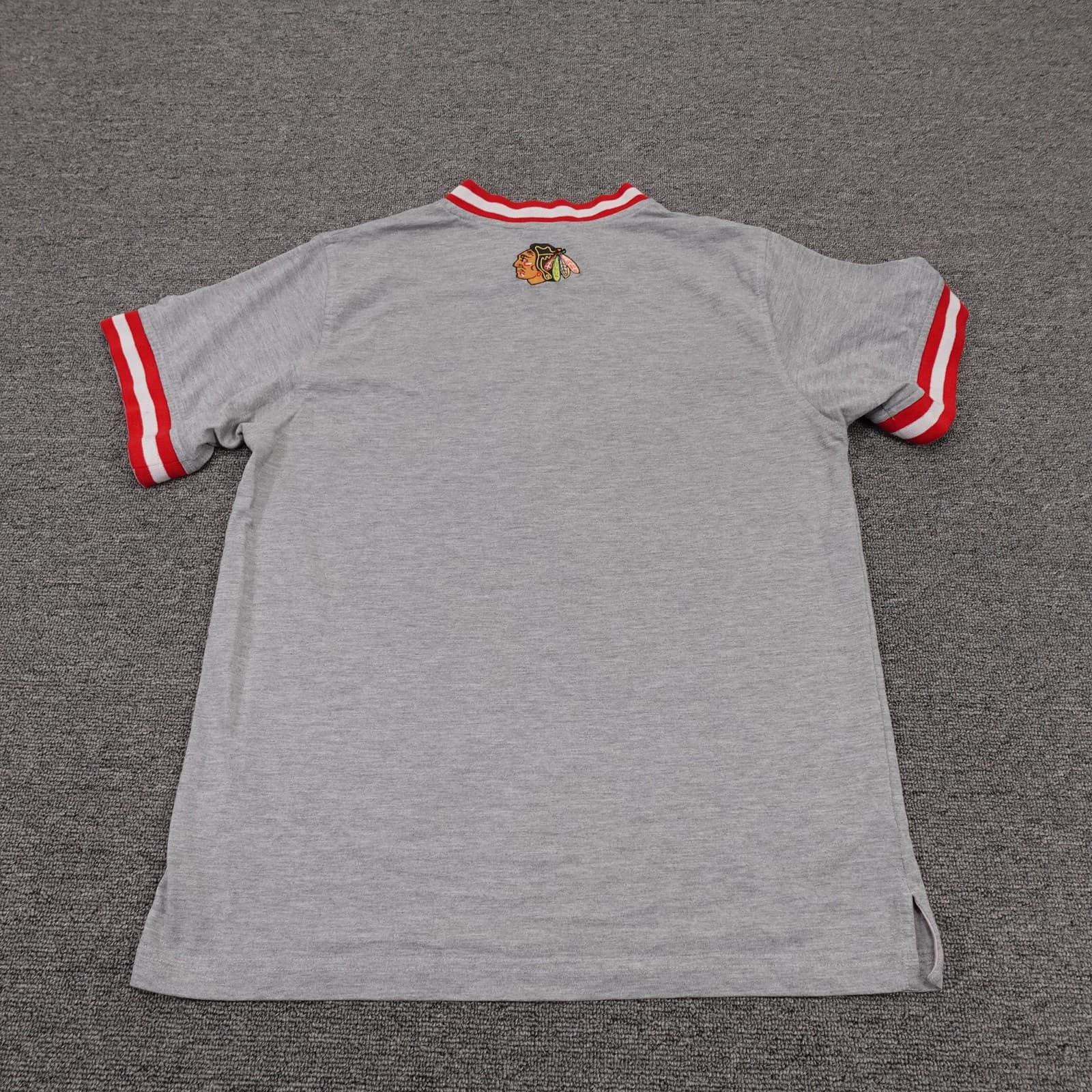 Vintage Chicago Blackhawks Shirt Medium Center Swoosh NHL Hockey V Neck Nike 90s - Thumbnail 6