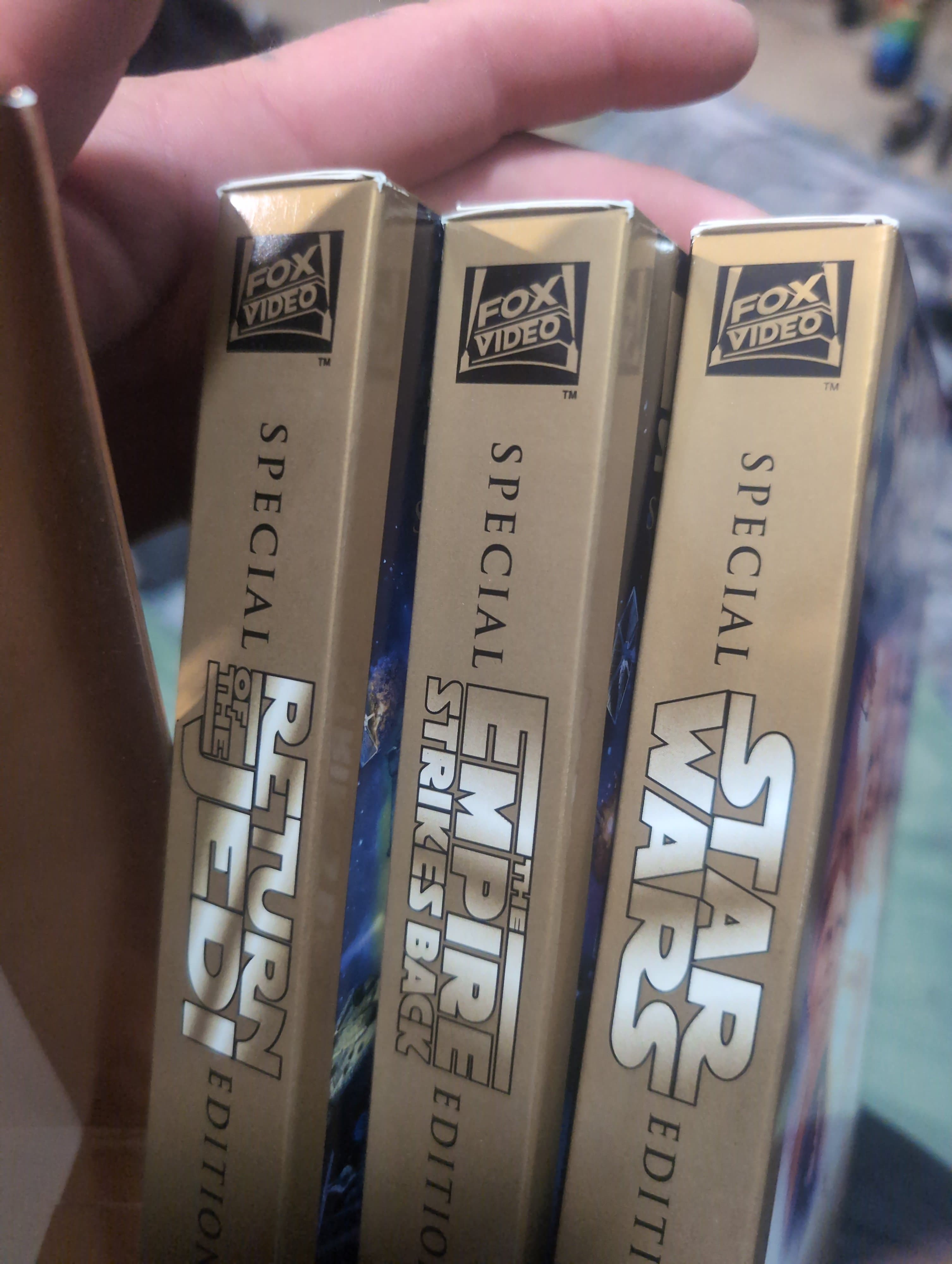 Star Wars Trilogy Special Edition VHS Box Set - Thumbnail 3